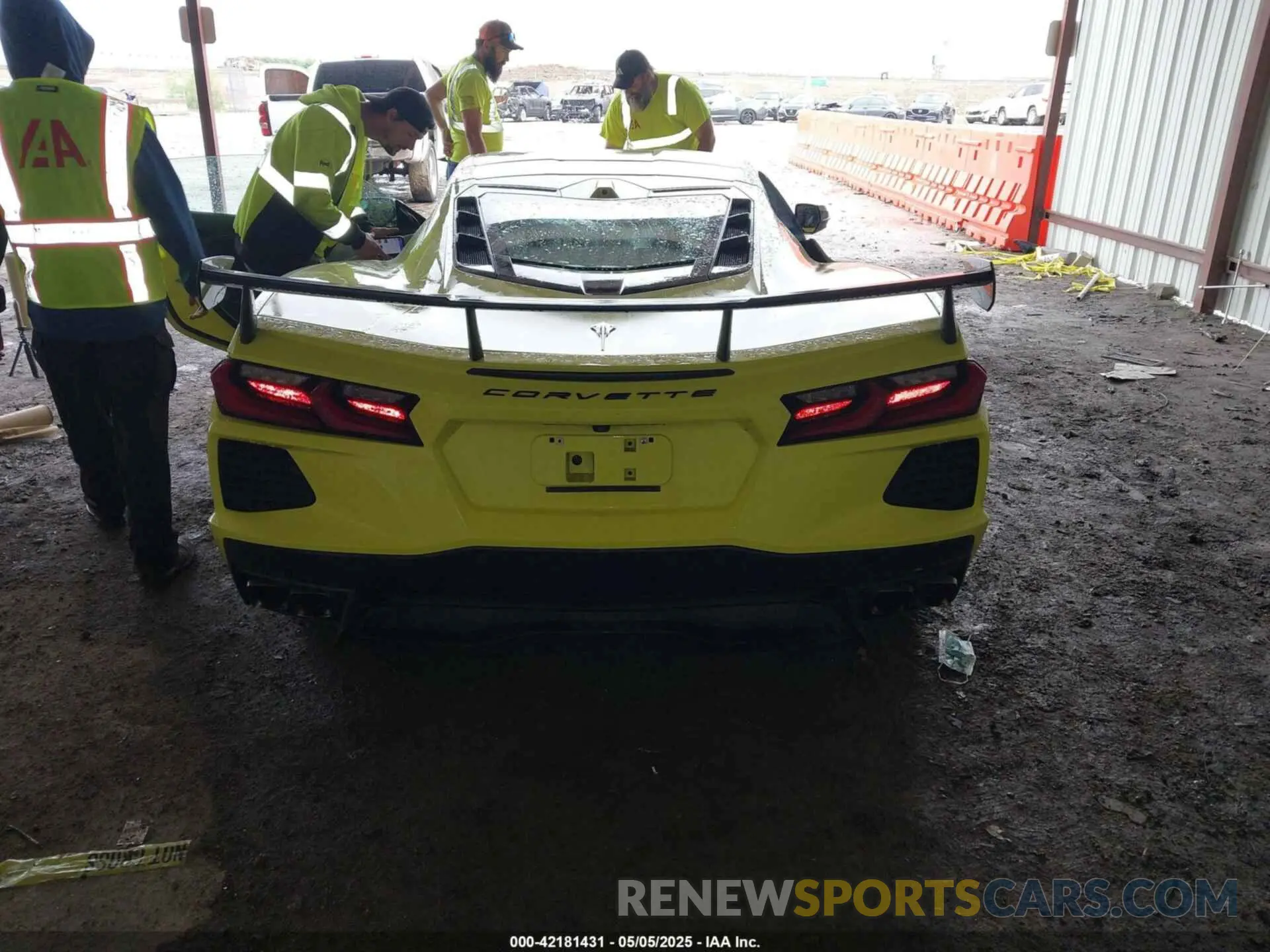15 Photograph of a damaged car 1G1Y82D49L5111795 CHEVROLET CORVETTE STINGRAY 2020