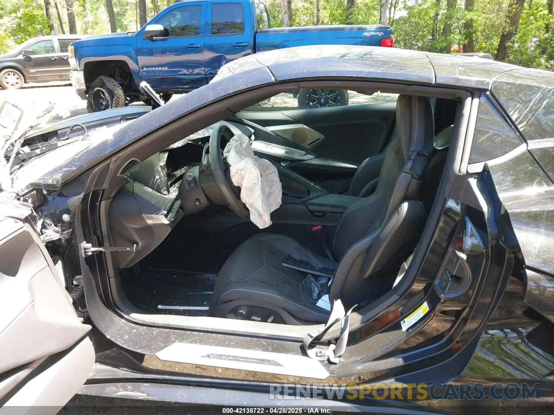5 Photograph of a damaged car 1G1YB3D4XM5124435 CHEVROLET CORVETTE STINGRAY 2021