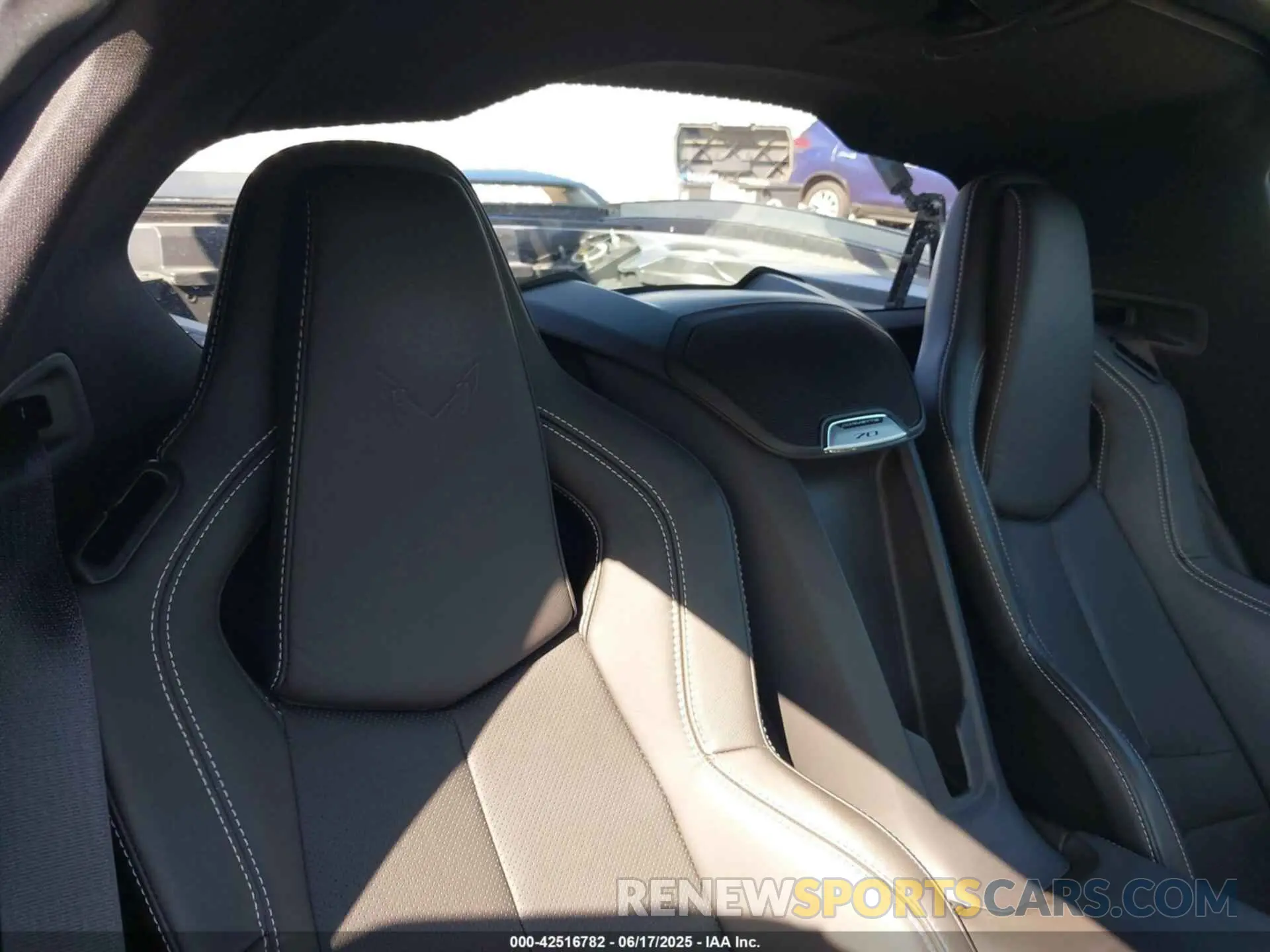 8 Photograph of a damaged car 1G1YA2D48P5135449 CHEVROLET CORVETTE STINGRAY 2023