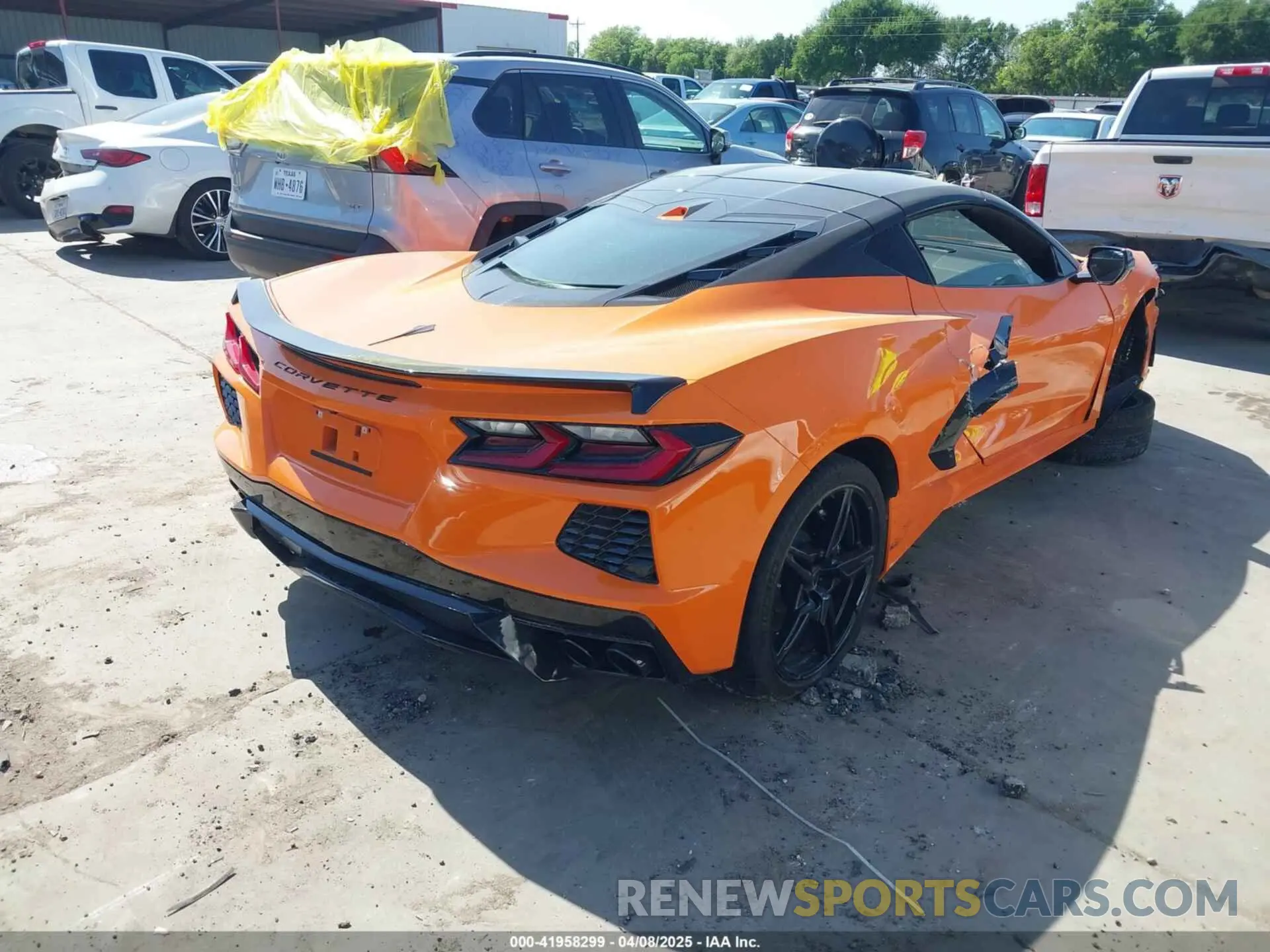 4 Photograph of a damaged car 1G1YB2D47P5137190 CHEVROLET CORVETTE STINGRAY 2023