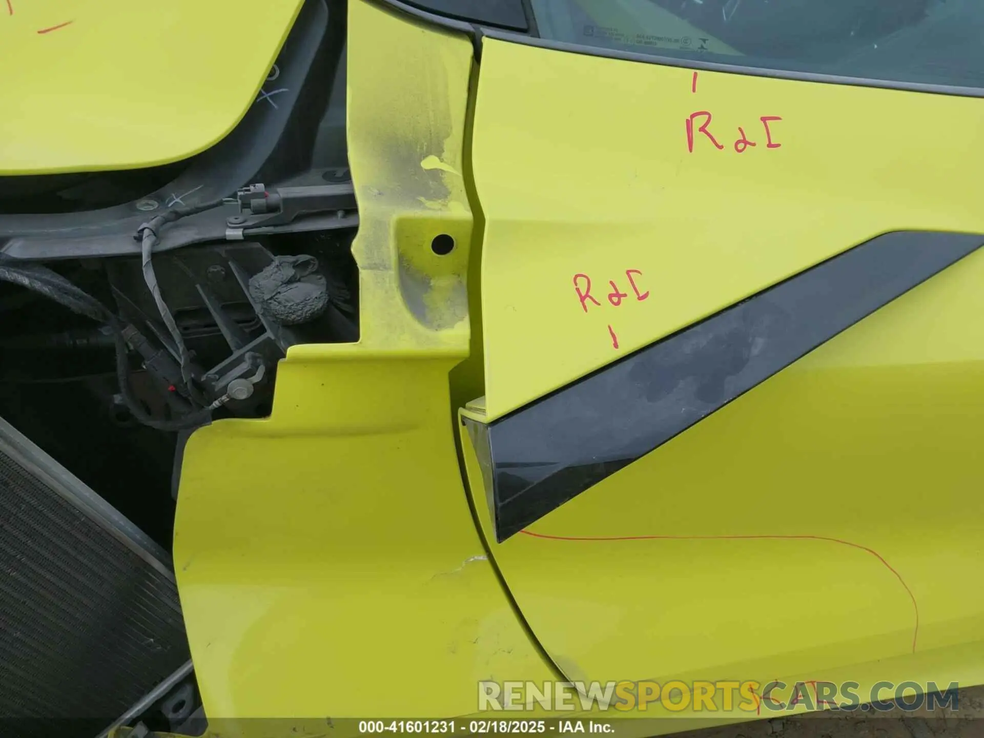 21 Photograph of a damaged car 1G1YC2D49P5109601 CHEVROLET CORVETTE STINGRAY 2023