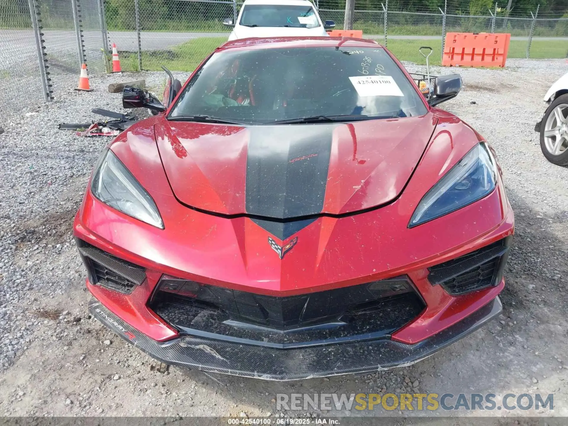 11 Photograph of a damaged car 1G1YC3D41P5102552 CHEVROLET CORVETTE STINGRAY 2023