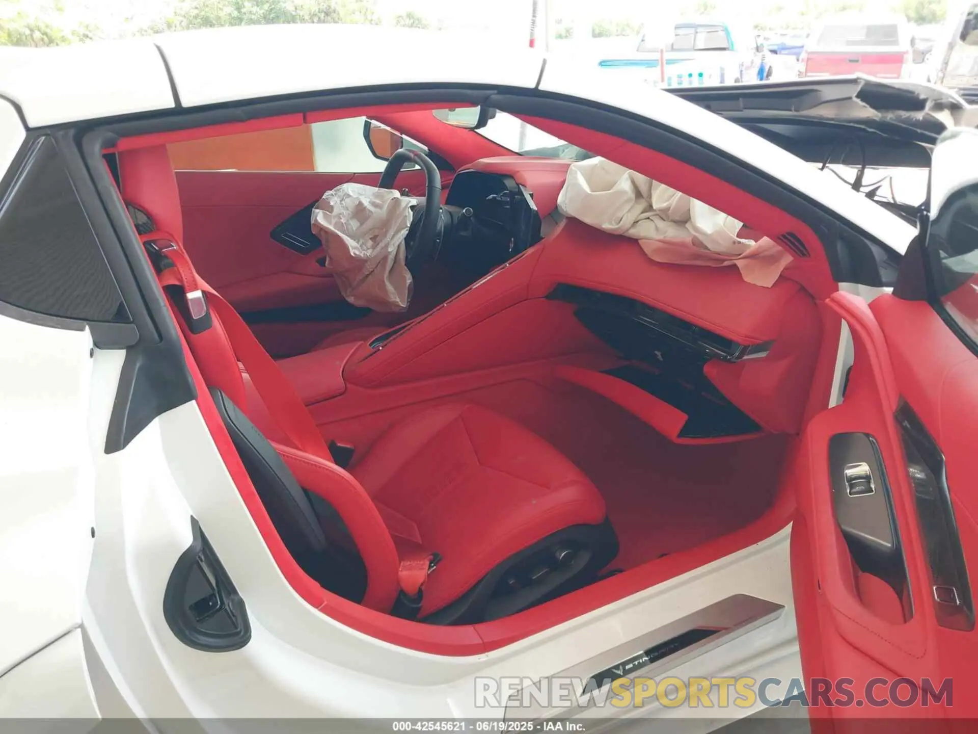 5 Photograph of a damaged car 1G1YC3D41P5118346 CHEVROLET CORVETTE STINGRAY 2023