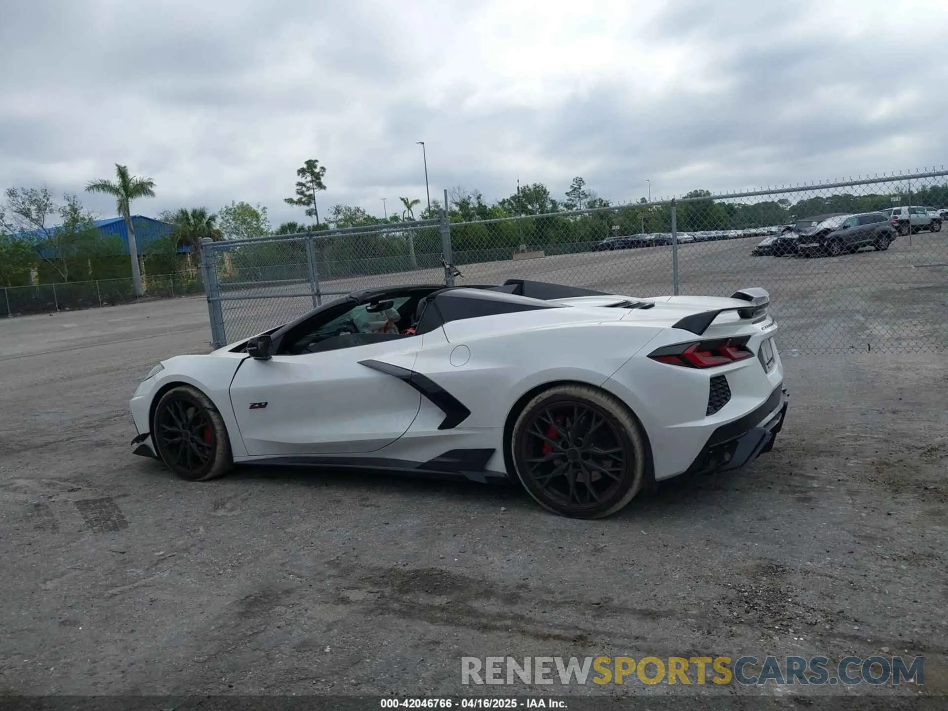 14 Photograph of a damaged car 1G1YC3D45P5501724 CHEVROLET CORVETTE STINGRAY 2023