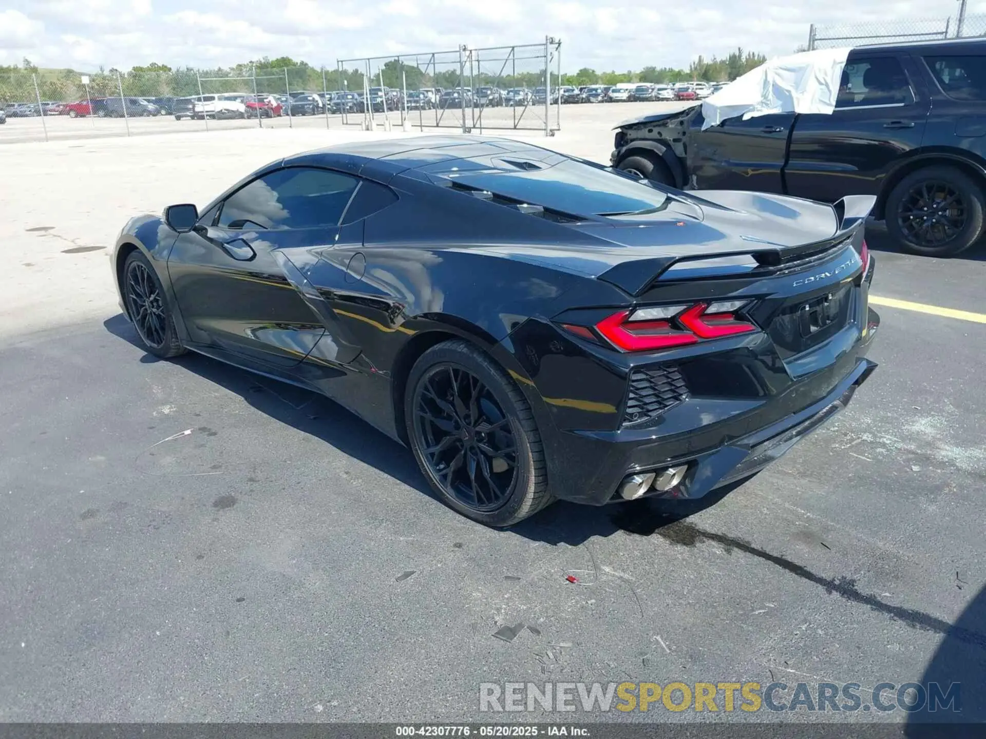 3 Photograph of a damaged car 1G1YA2D40R5101086 CHEVROLET CORVETTE STINGRAY 2024