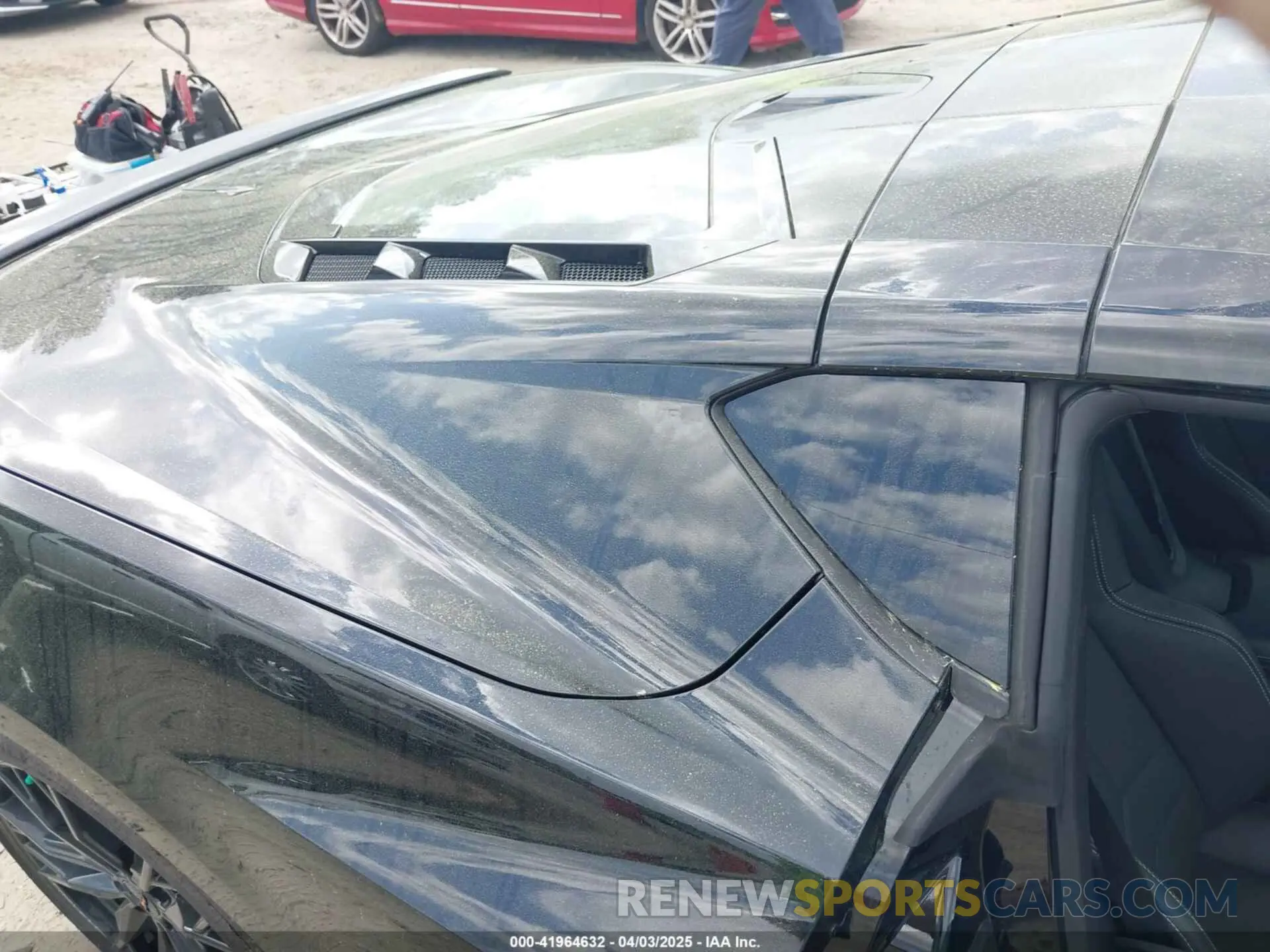 8 Photograph of a damaged car 1G1YA2D49R5105038 CHEVROLET CORVETTE STINGRAY 2024