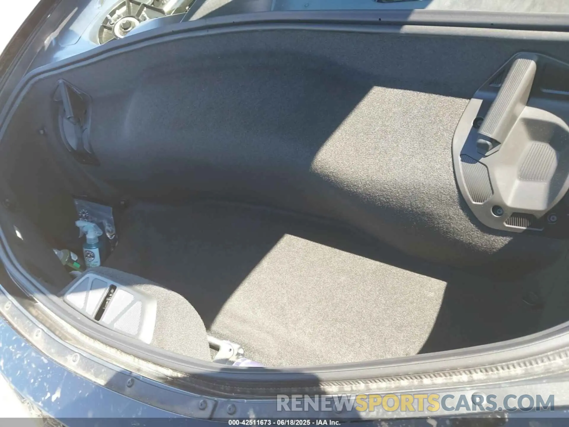 13 Photograph of a damaged car 1G1YA2D44S5109827 CHEVROLET CORVETTE STINGRAY 2025