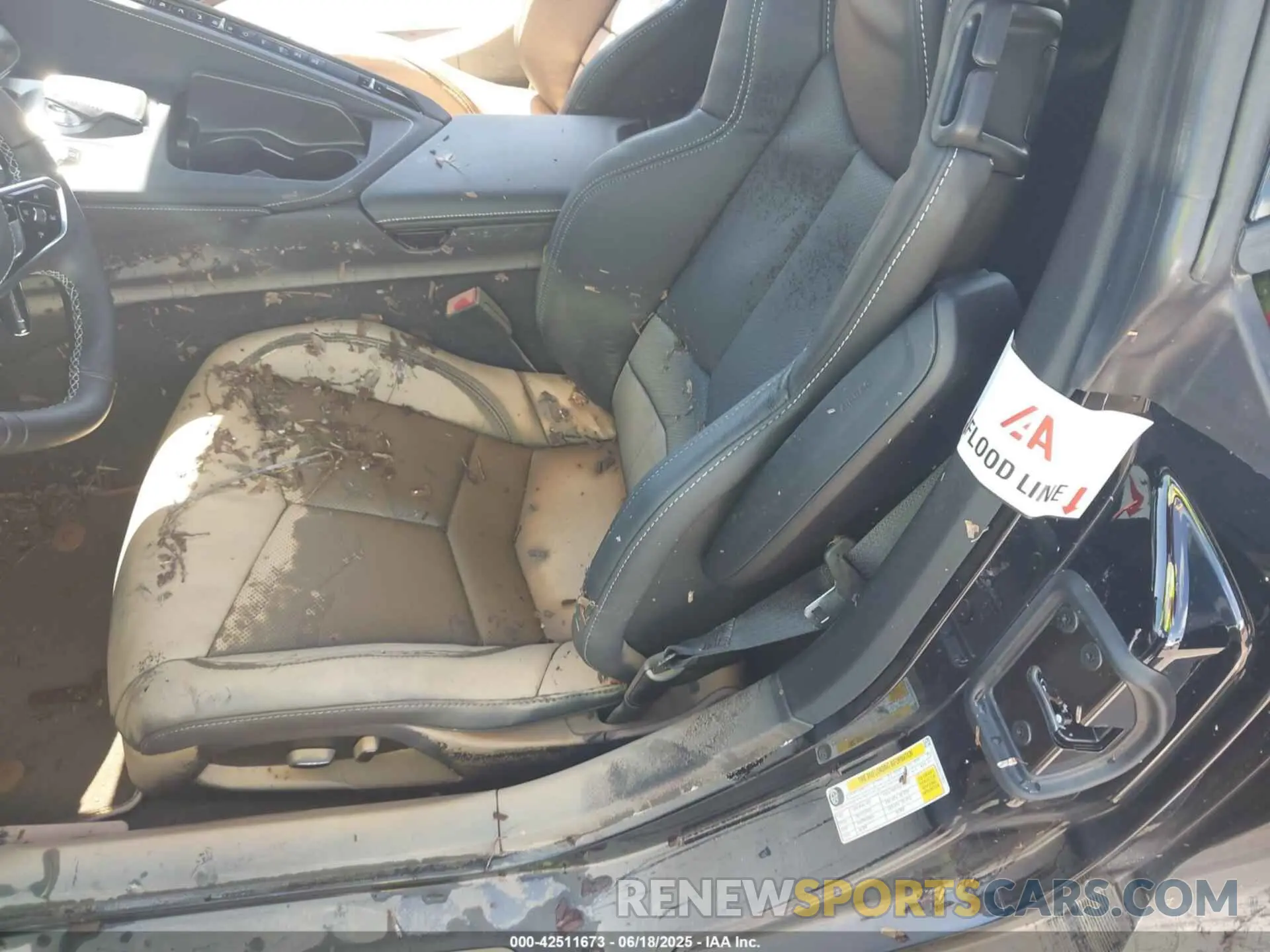 6 Photograph of a damaged car 1G1YA2D44S5109827 CHEVROLET CORVETTE STINGRAY 2025