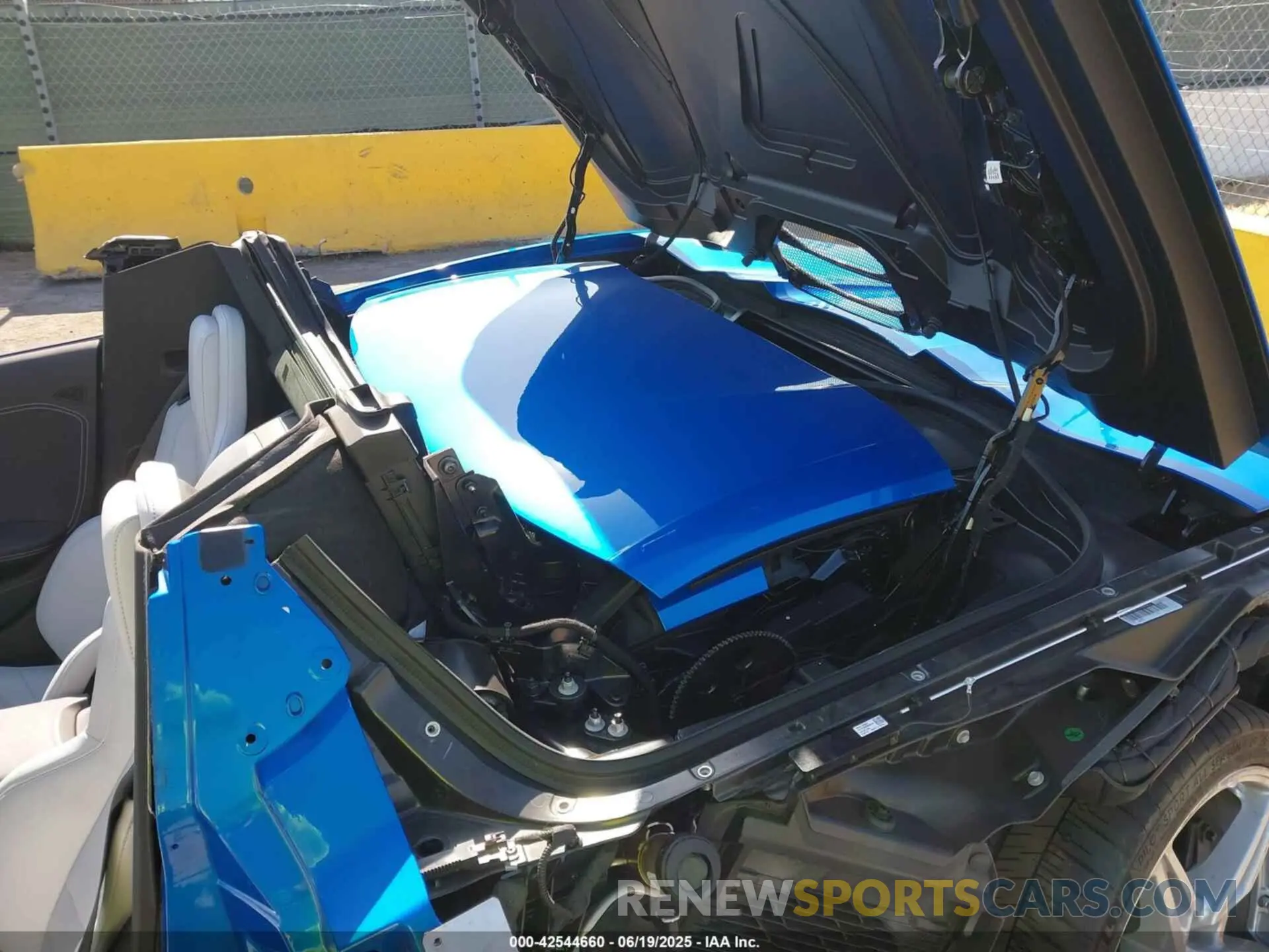 8 Photograph of a damaged car 1G1YB3D48S5103760 CHEVROLET CORVETTE STINGRAY 2025