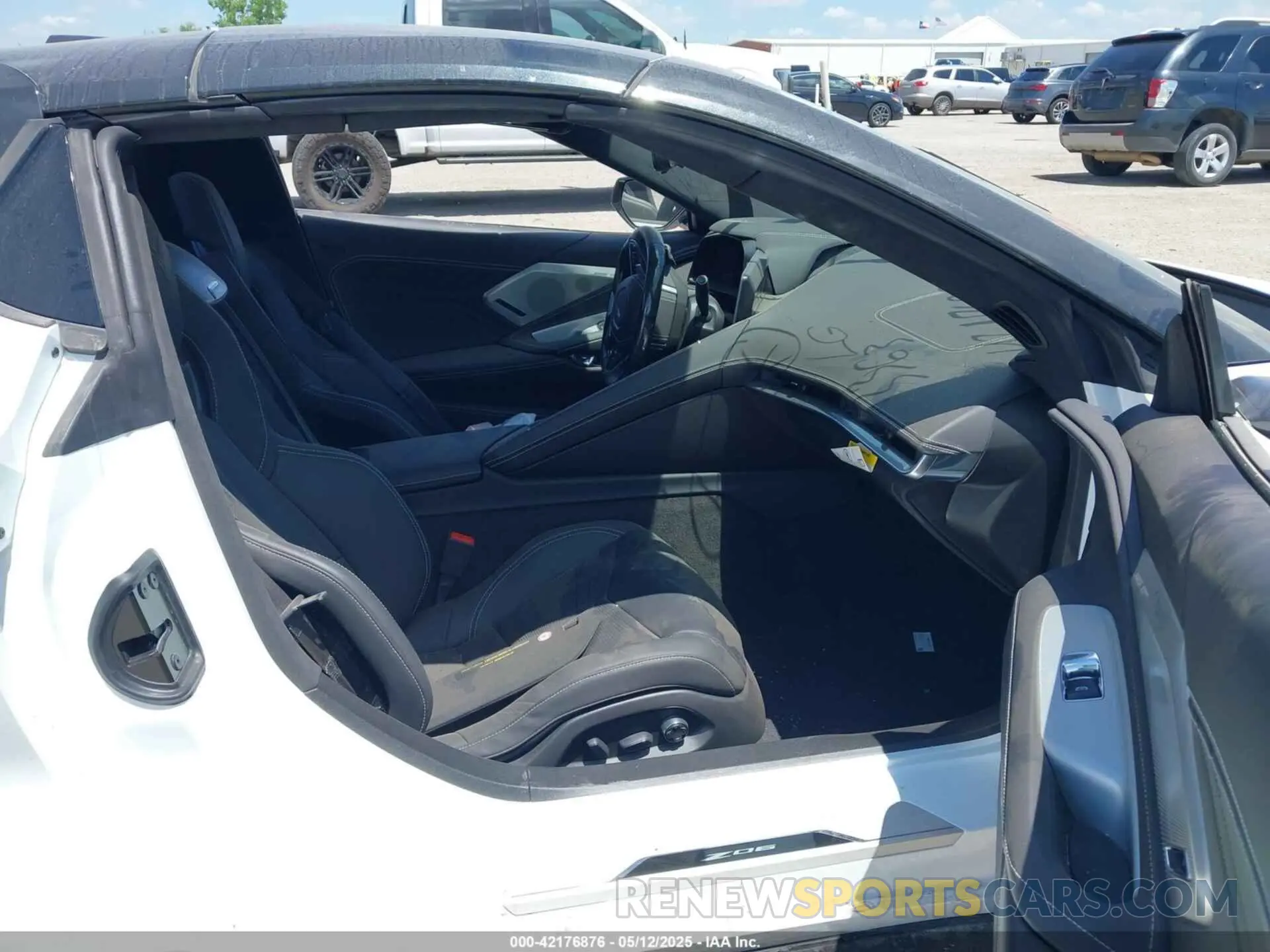 5 Photograph of a damaged car 1G1YF3D37P5603363 CHEVROLET CORVETTE Z06 2023