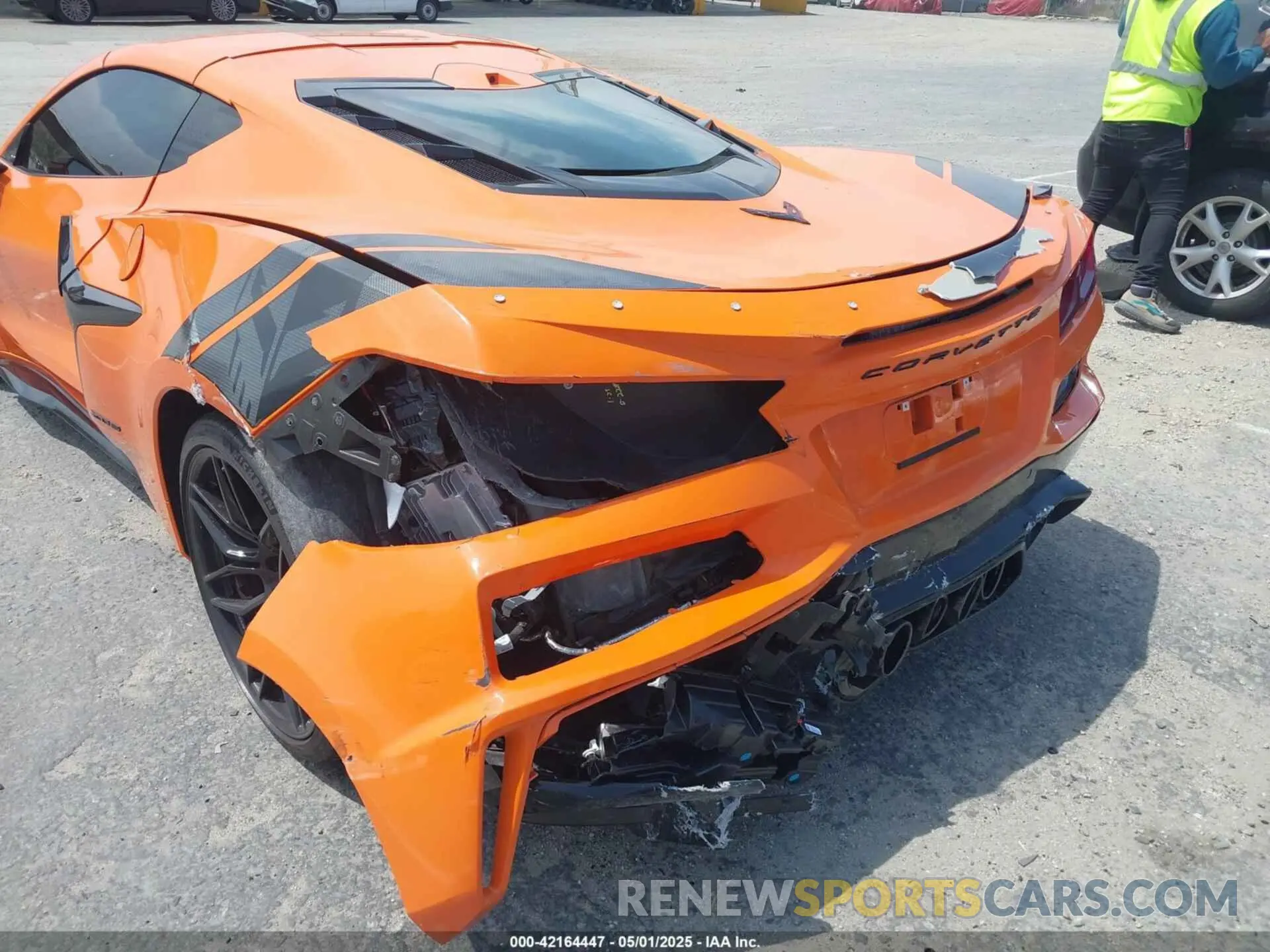 6 Photograph of a damaged car 1G1YE2D3XR5604152 CHEVROLET CORVETTE Z06 2024