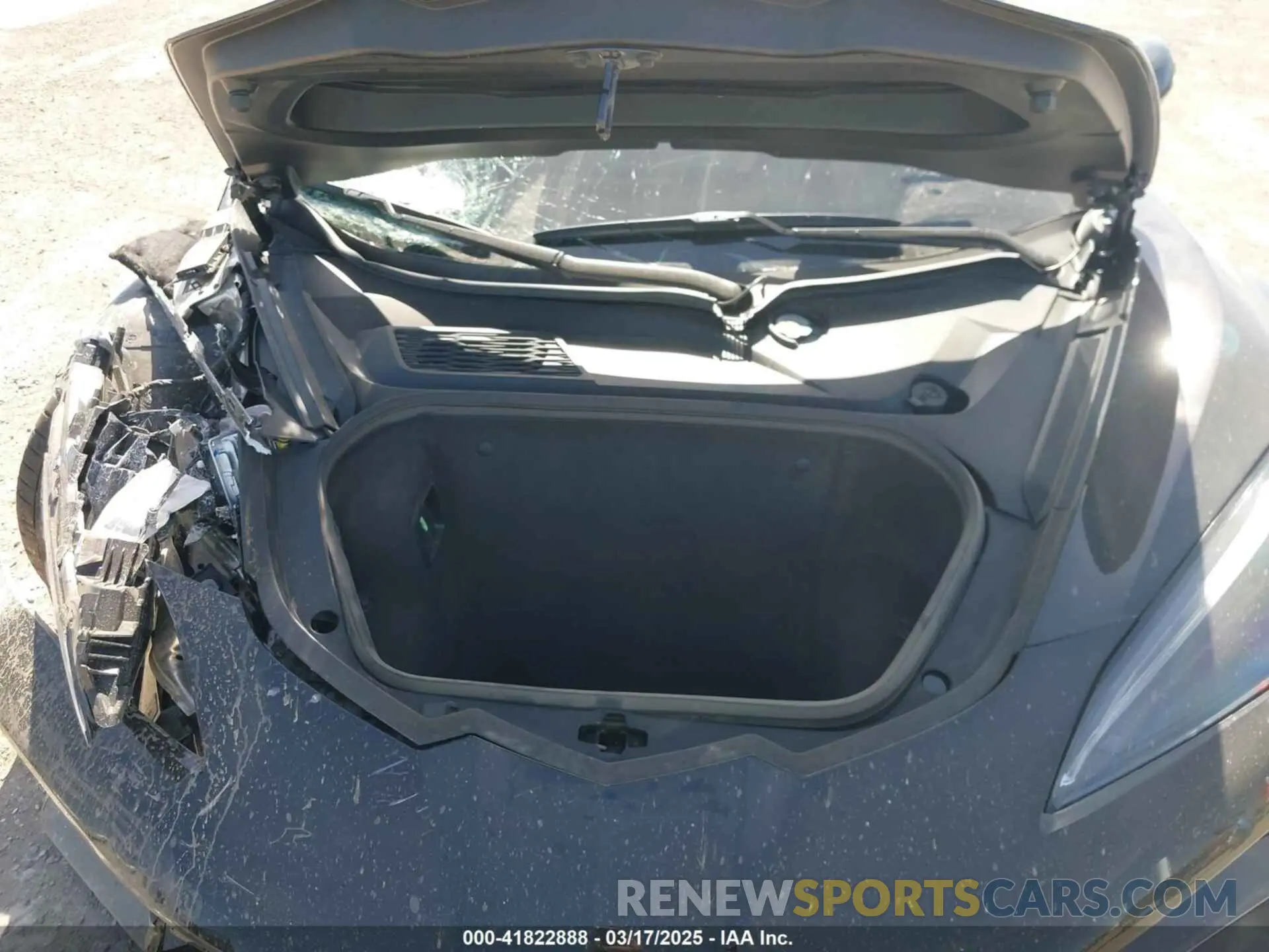 10 Photograph of a damaged car 1G1YE2D36S5601366 CHEVROLET CORVETTE Z06 2025