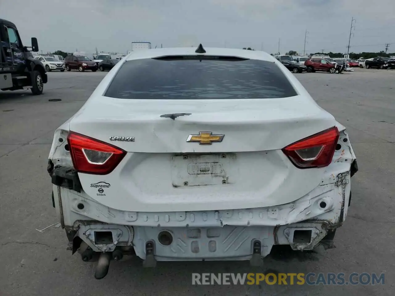 6 Photograph of a damaged car 1G1BC5SM0K7150304 CHEVROLET CRUZE 2019