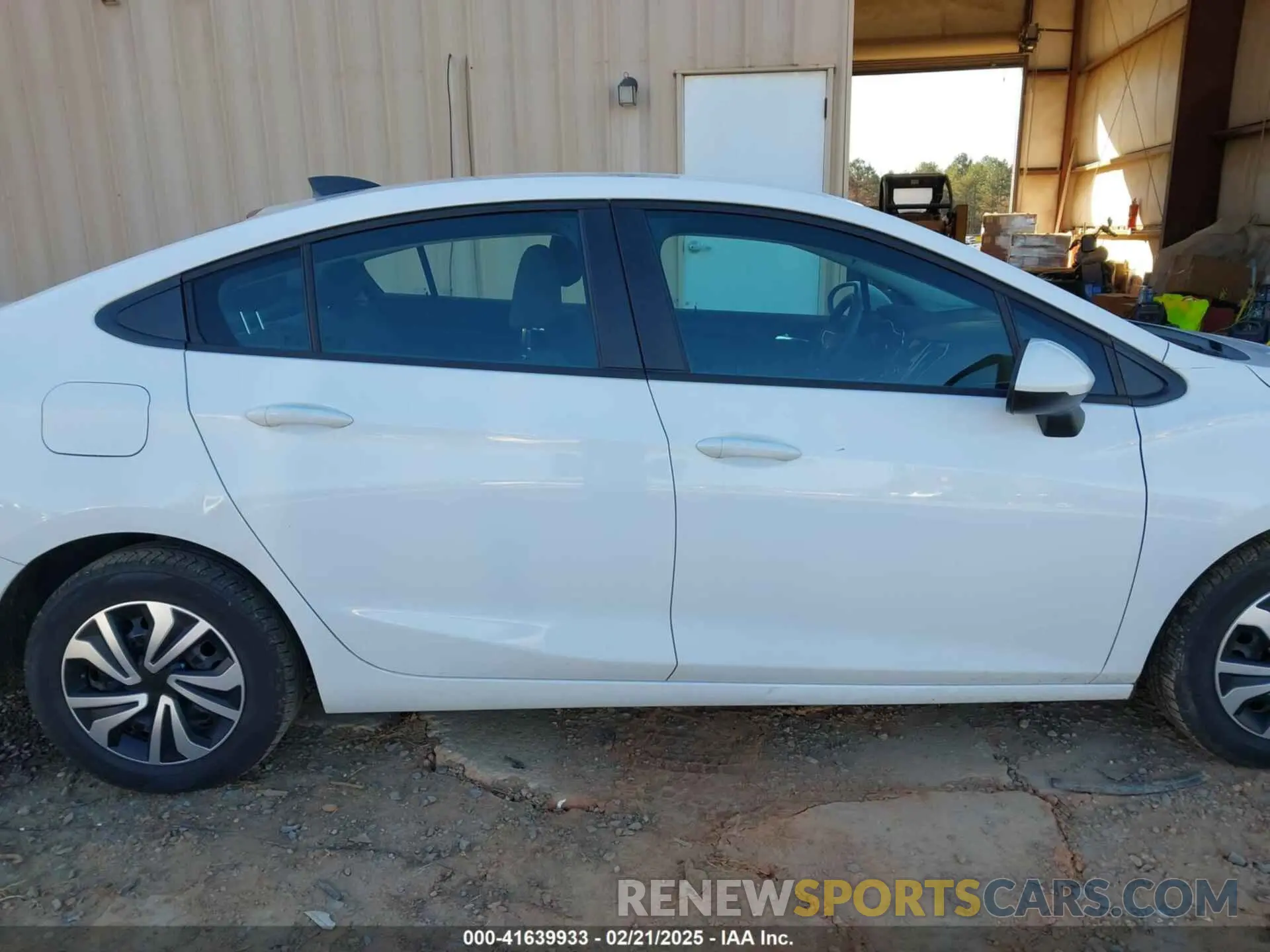 13 Photograph of a damaged car 1G1BC5SM0K7150576 CHEVROLET CRUZE 2019