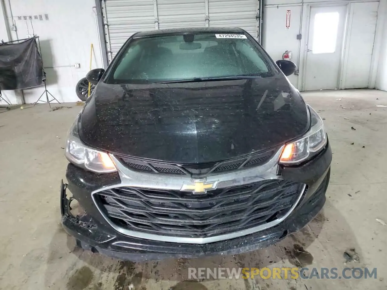 5 Photograph of a damaged car 1G1BC5SM1K7109714 CHEVROLET CRUZE 2019