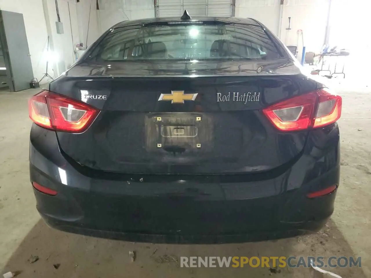 6 Photograph of a damaged car 1G1BC5SM1K7109714 CHEVROLET CRUZE 2019