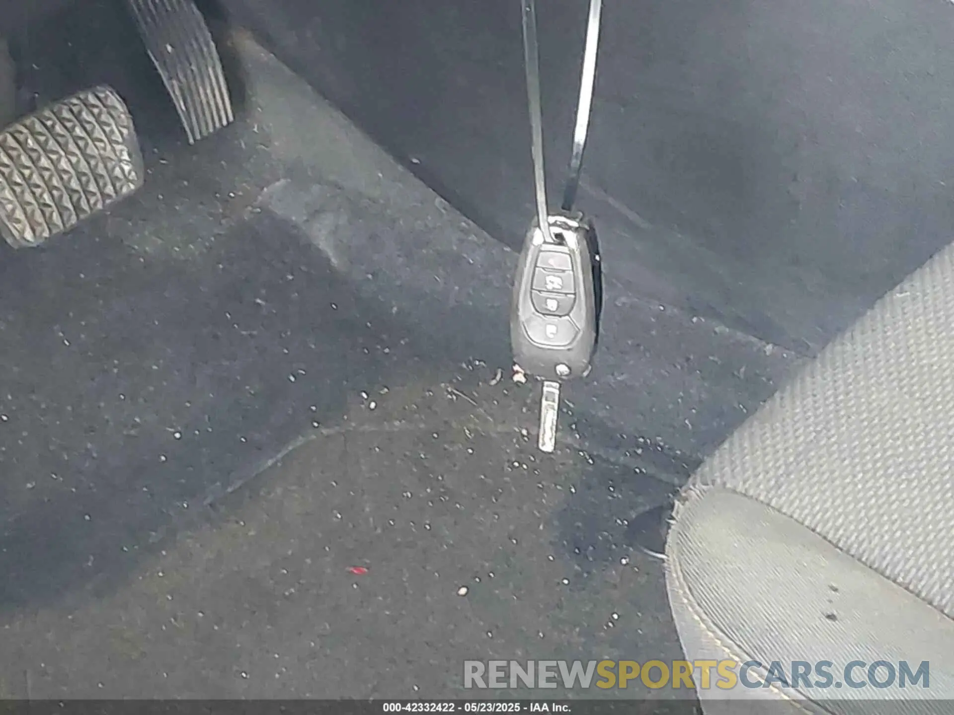11 Photograph of a damaged car 1G1BC5SM1K7116758 CHEVROLET CRUZE 2019