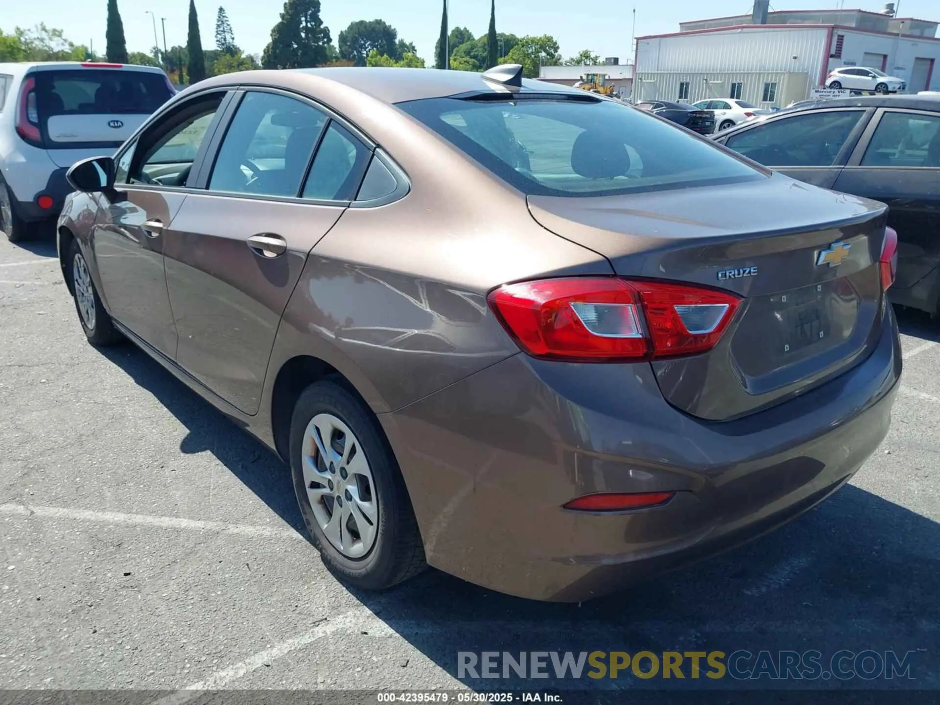 3 Photograph of a damaged car 1G1BC5SM1K7127999 CHEVROLET CRUZE 2019