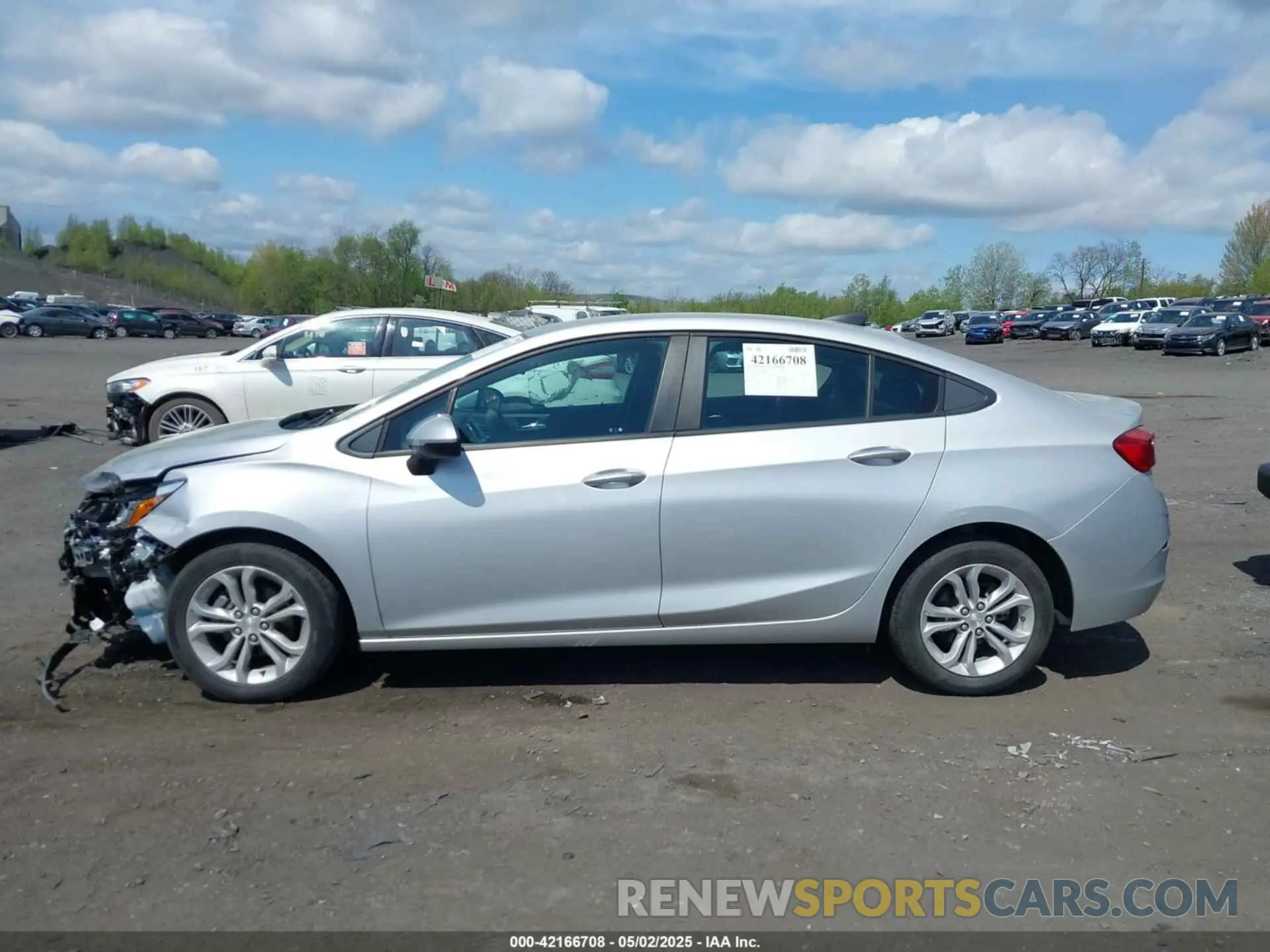 14 Photograph of a damaged car 1G1BC5SM1K7149887 CHEVROLET CRUZE 2019