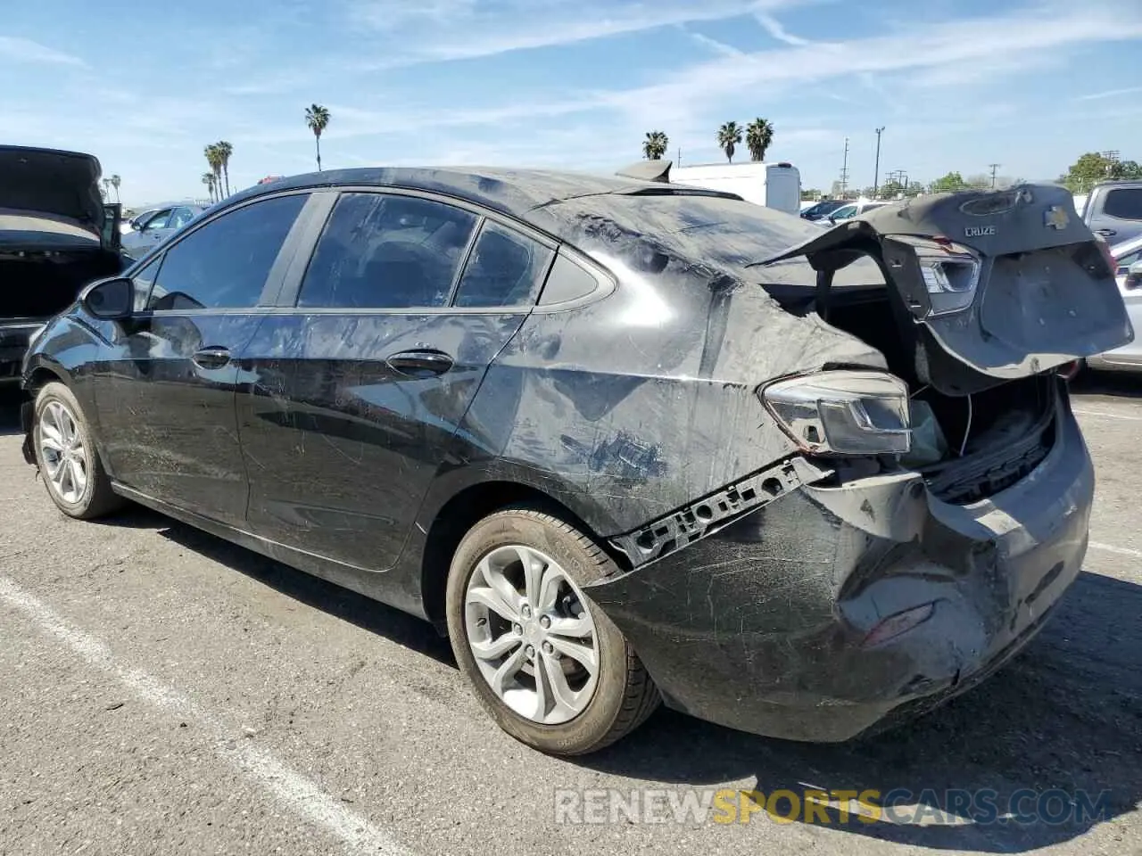 2 Photograph of a damaged car 1G1BC5SM1K7152692 CHEVROLET CRUZE 2019