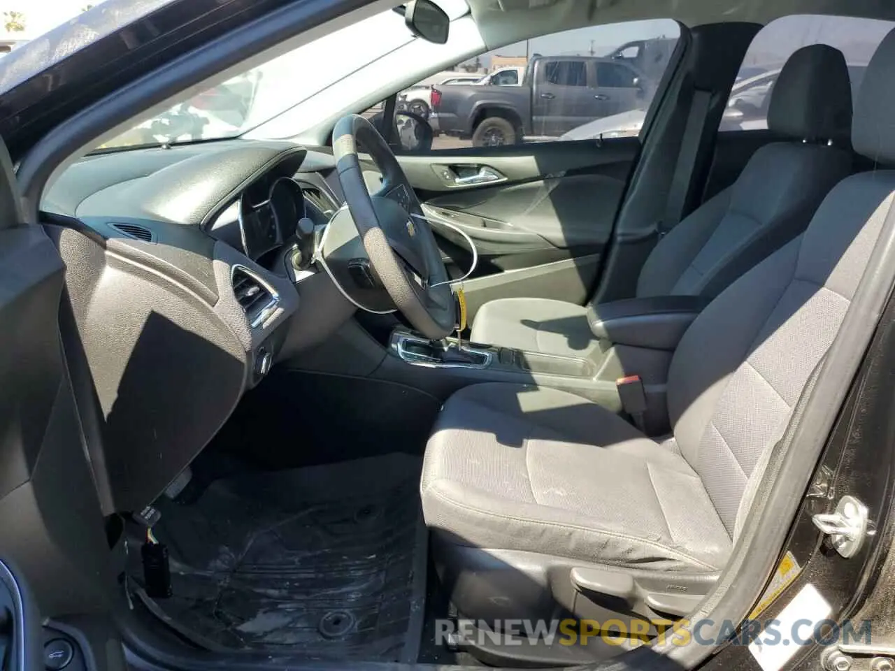 7 Photograph of a damaged car 1G1BC5SM1K7152692 CHEVROLET CRUZE 2019