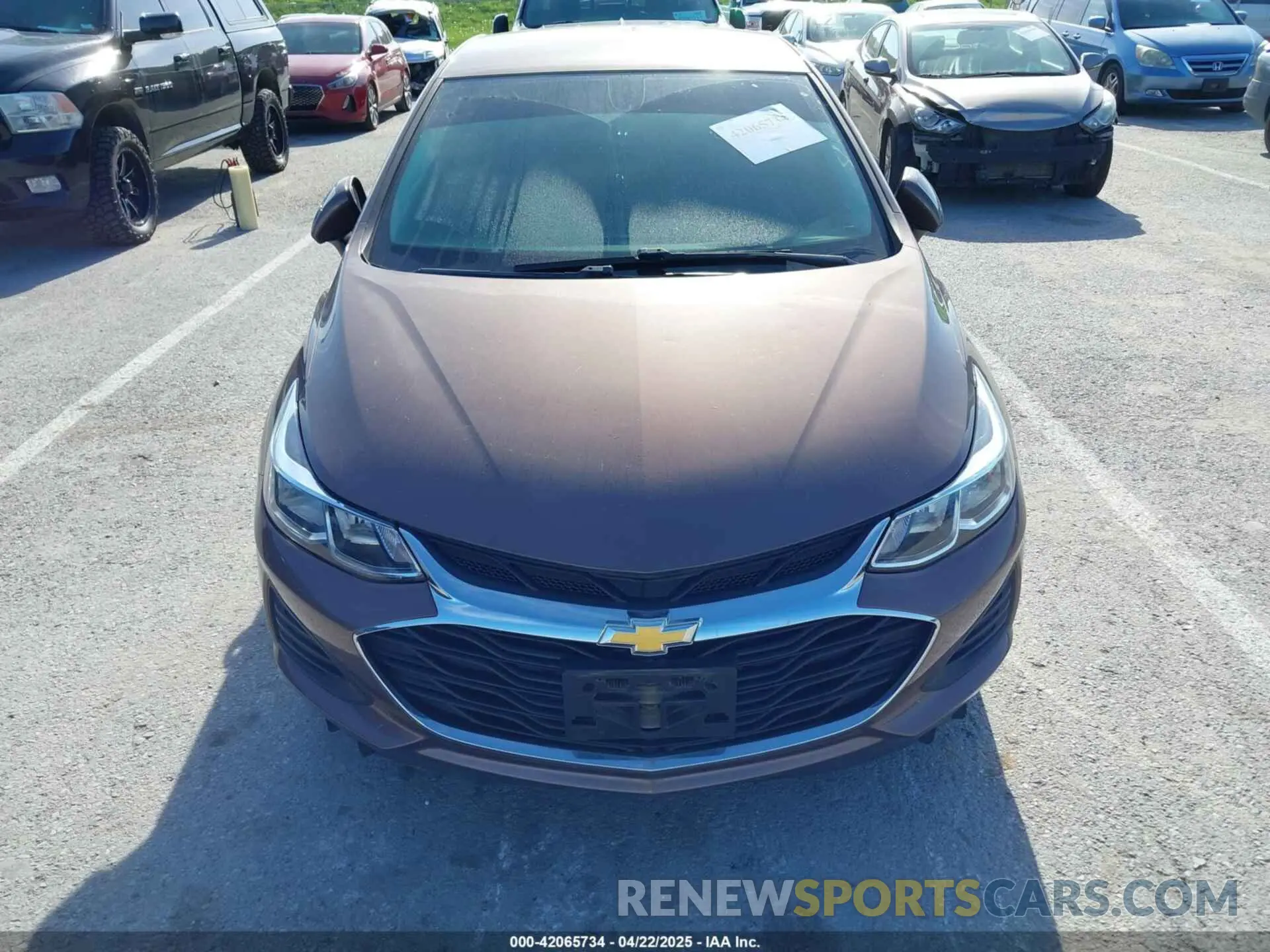 12 Photograph of a damaged car 1G1BC5SM2K7121922 CHEVROLET CRUZE 2019