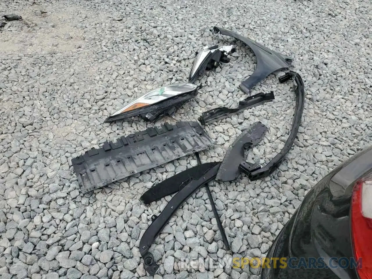 12 Photograph of a damaged car 1G1BC5SM2K7122858 CHEVROLET CRUZE 2019