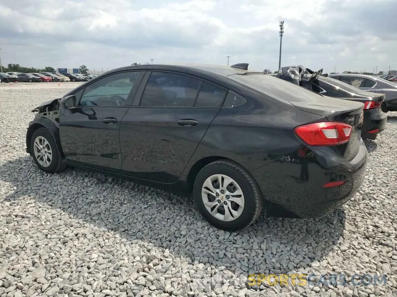 2 Photograph of a damaged car 1G1BC5SM2K7122858 CHEVROLET CRUZE 2019