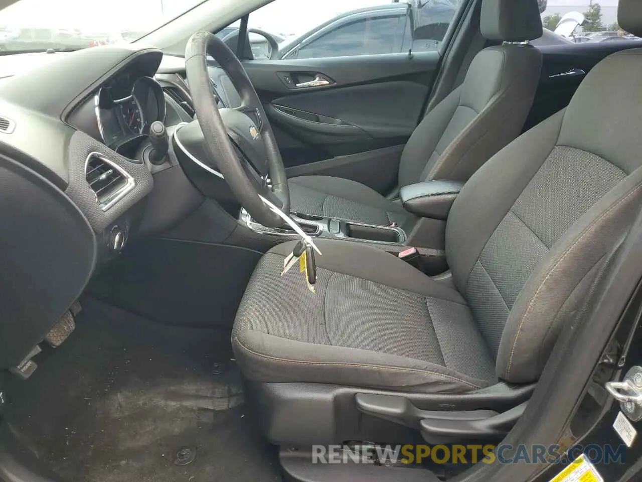 7 Photograph of a damaged car 1G1BC5SM2K7122858 CHEVROLET CRUZE 2019