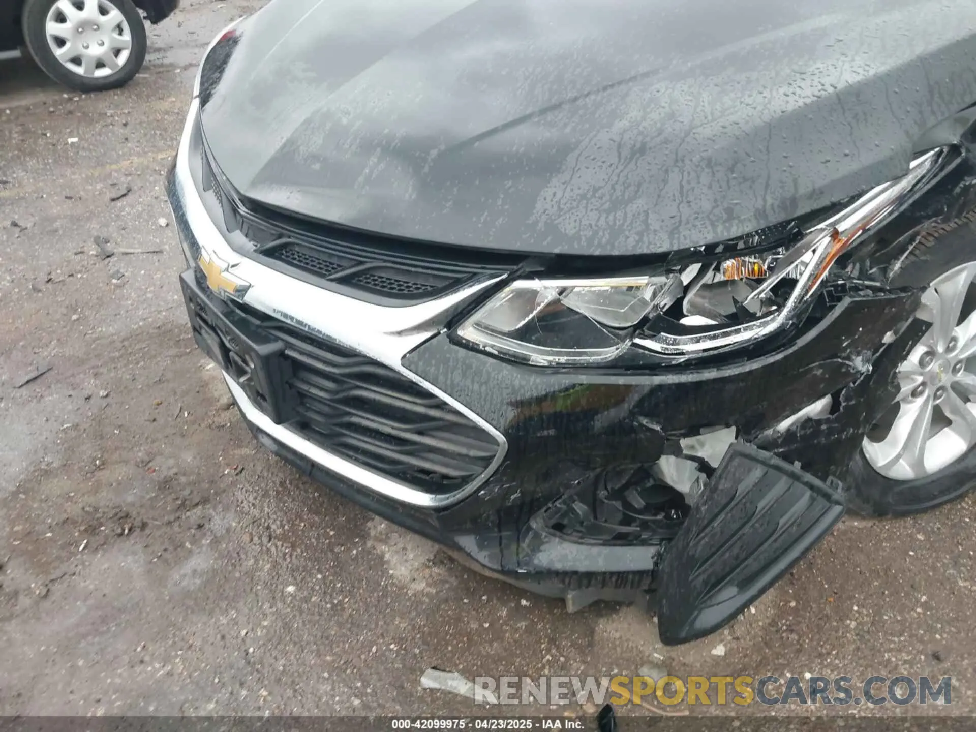 10 Photograph of a damaged car 1G1BC5SM2K7127249 CHEVROLET CRUZE 2019