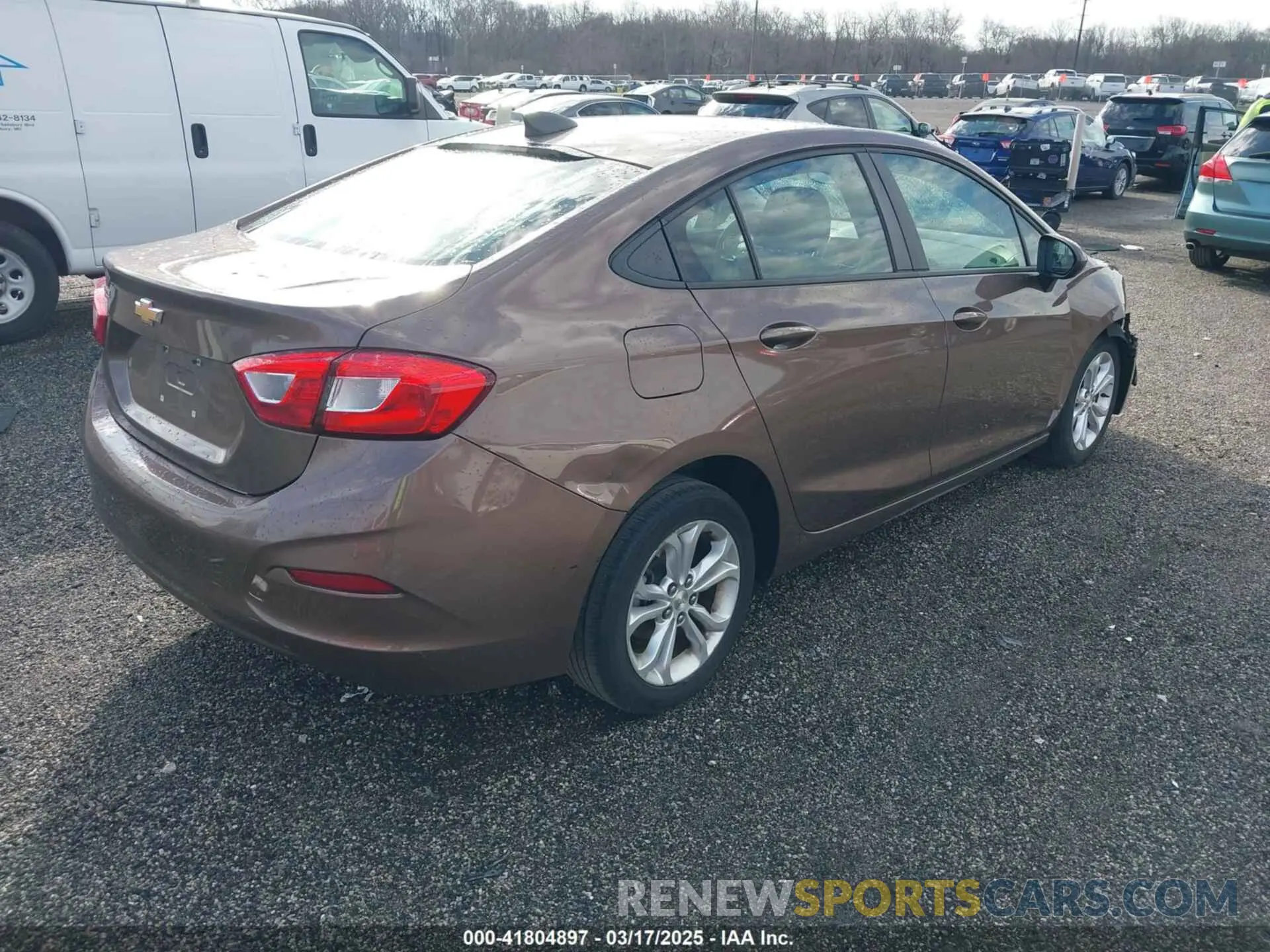 4 Photograph of a damaged car 1G1BC5SM2K7129891 CHEVROLET CRUZE 2019