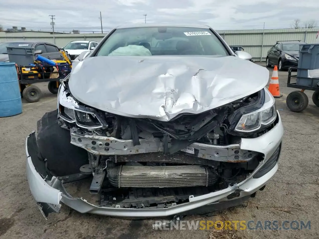 5 Photograph of a damaged car 1G1BC5SM2K7135626 CHEVROLET CRUZE 2019