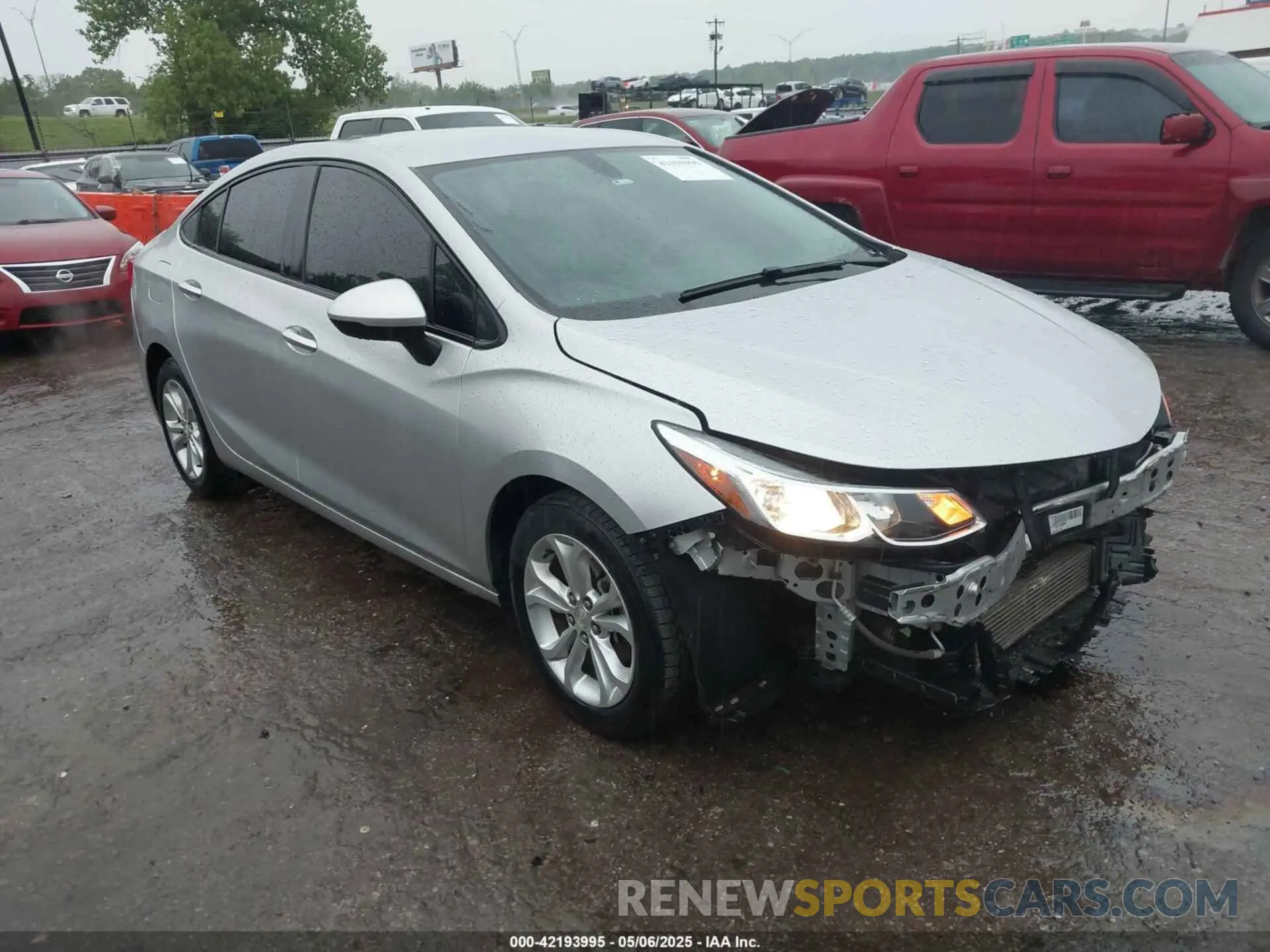 1 Photograph of a damaged car 1G1BC5SM2K7148943 CHEVROLET CRUZE 2019