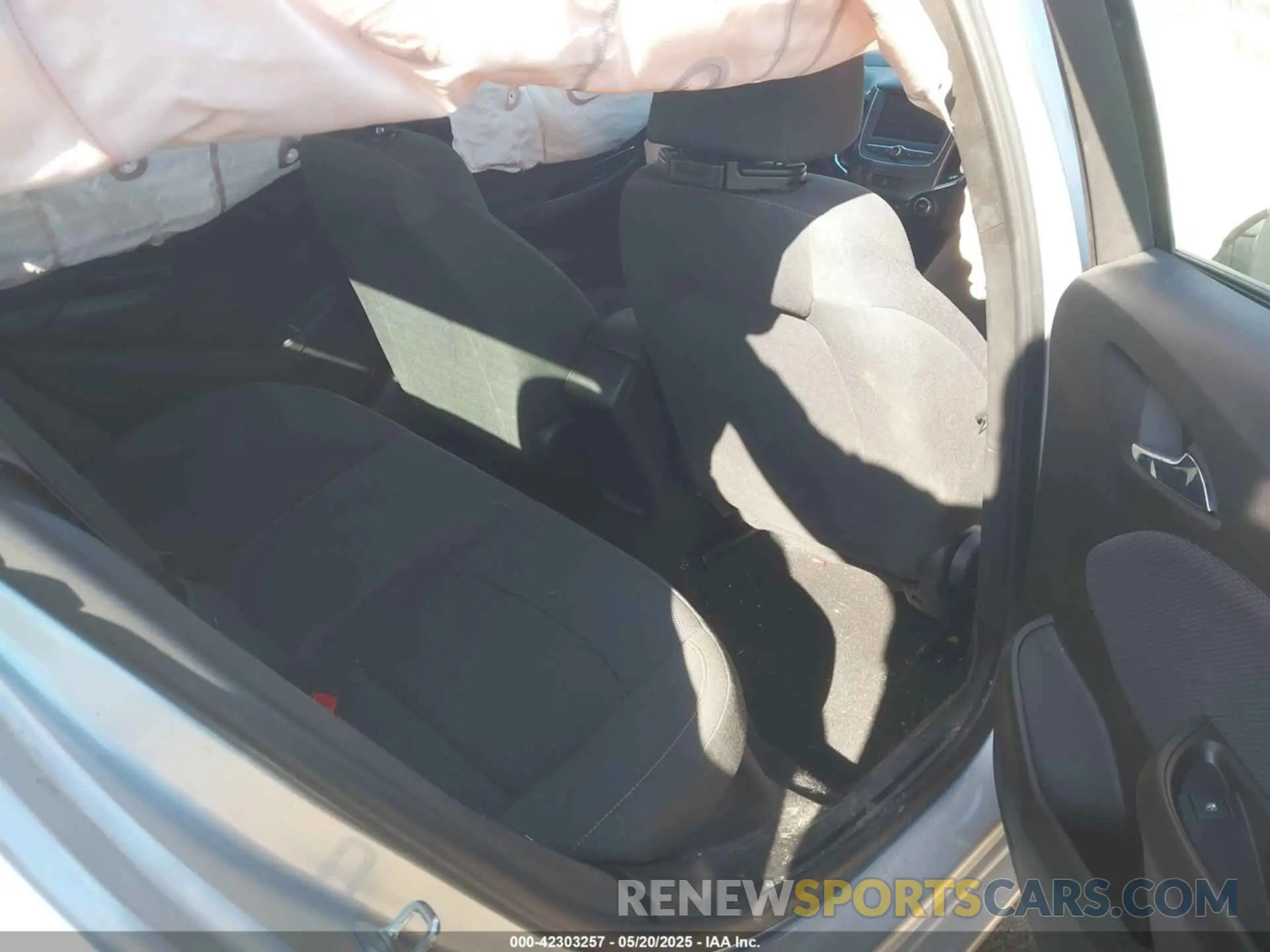 8 Photograph of a damaged car 1G1BC5SM2K7151597 CHEVROLET CRUZE 2019