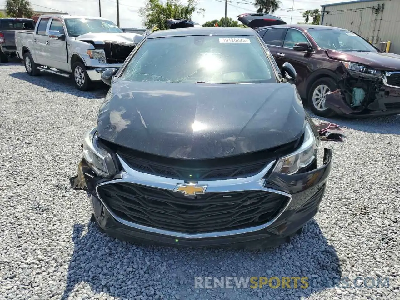 5 Photograph of a damaged car 1G1BC5SM2K7152247 CHEVROLET CRUZE 2019