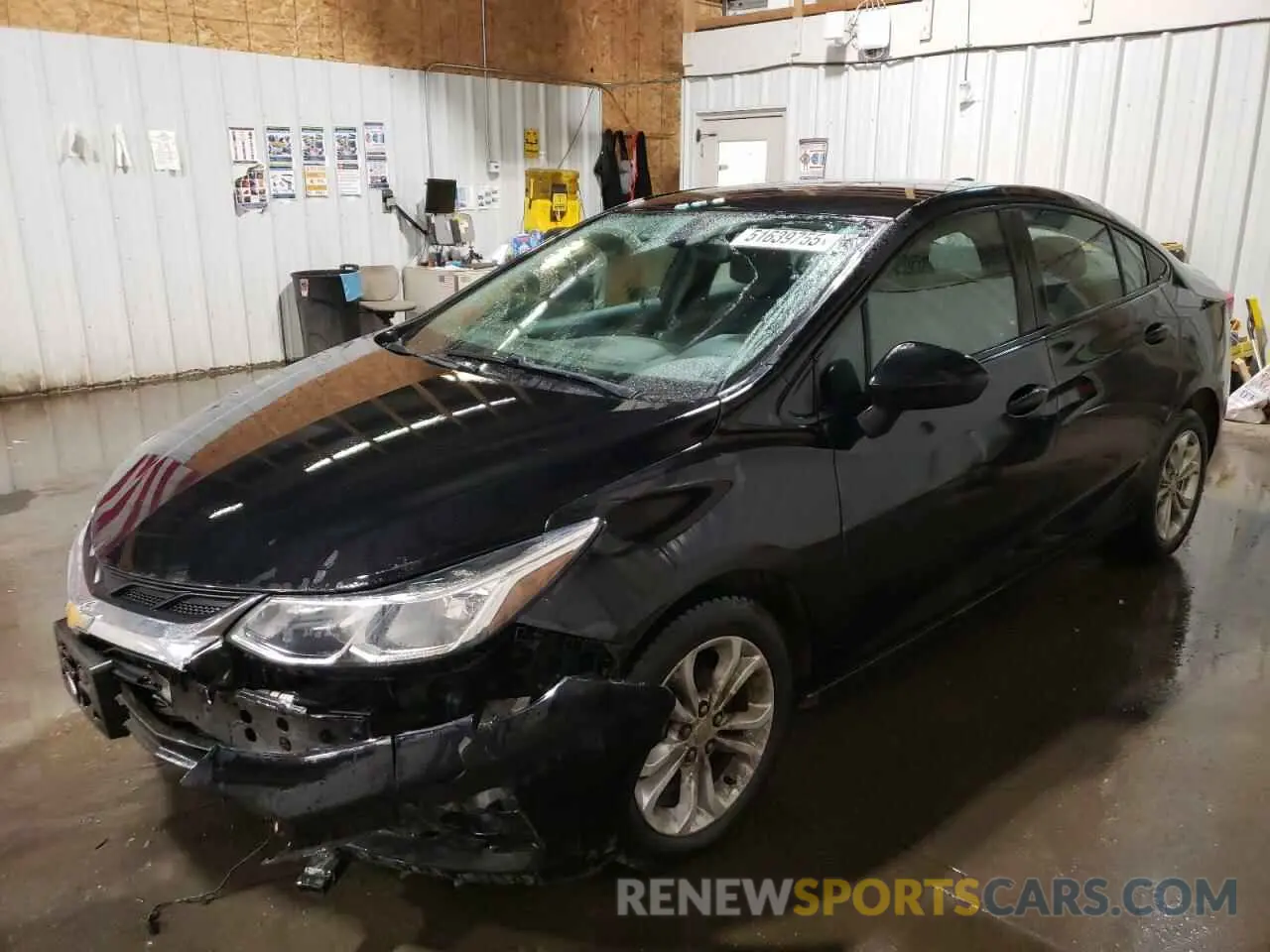 1 Photograph of a damaged car 1G1BC5SM3K7108662 CHEVROLET CRUZE 2019
