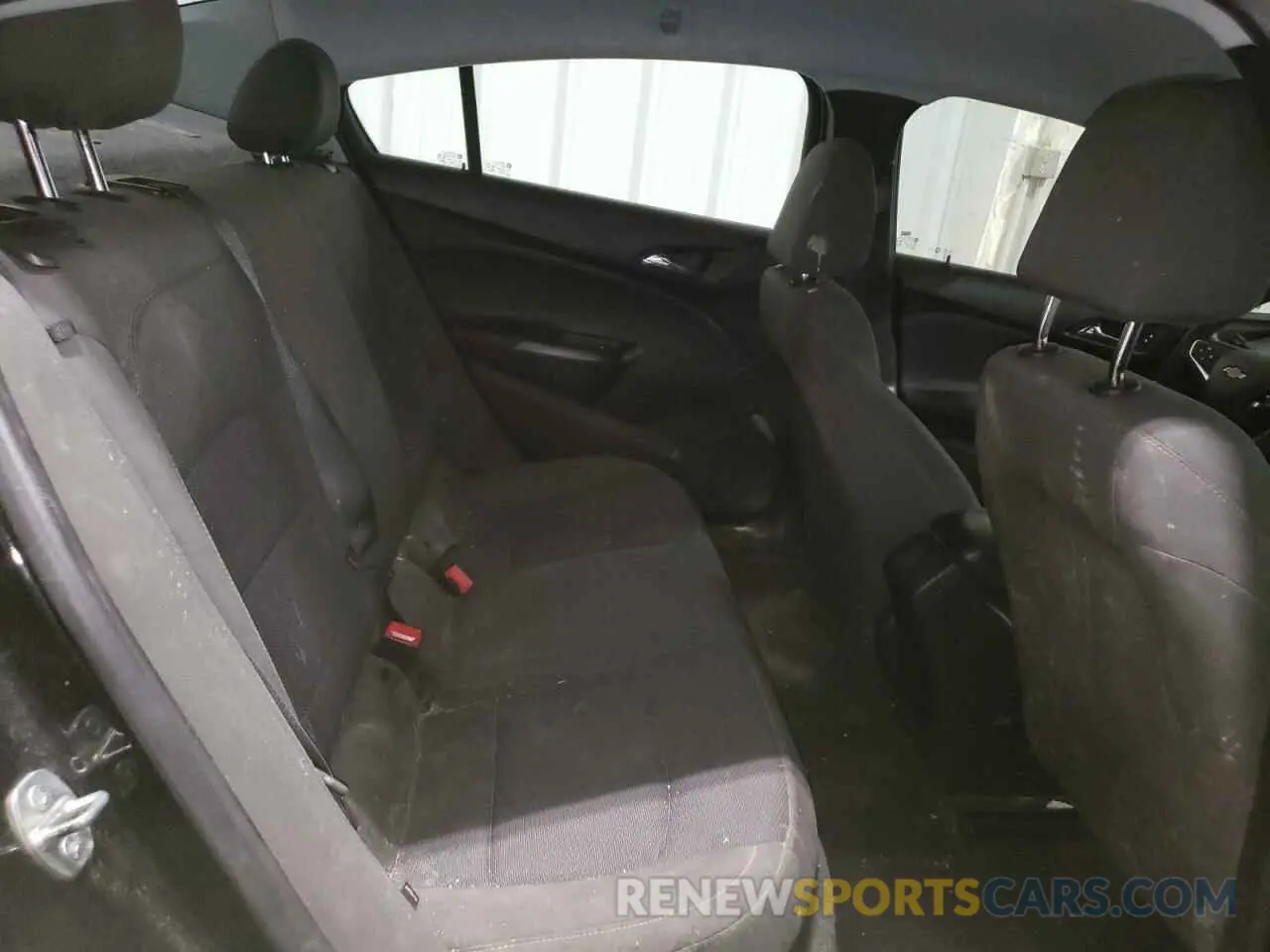 10 Photograph of a damaged car 1G1BC5SM3K7108662 CHEVROLET CRUZE 2019