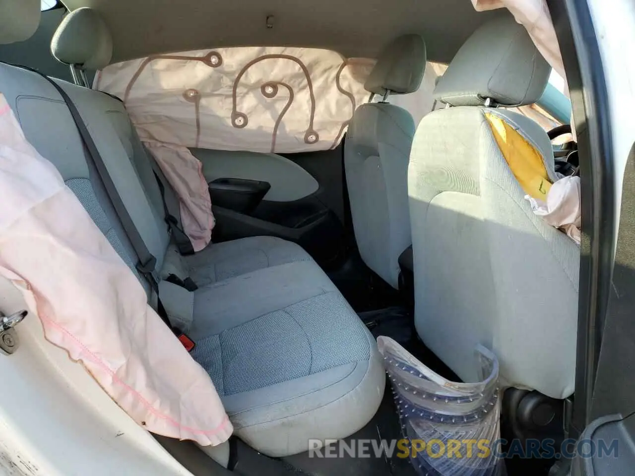 10 Photograph of a damaged car 1G1BC5SM3K7122710 CHEVROLET CRUZE 2019