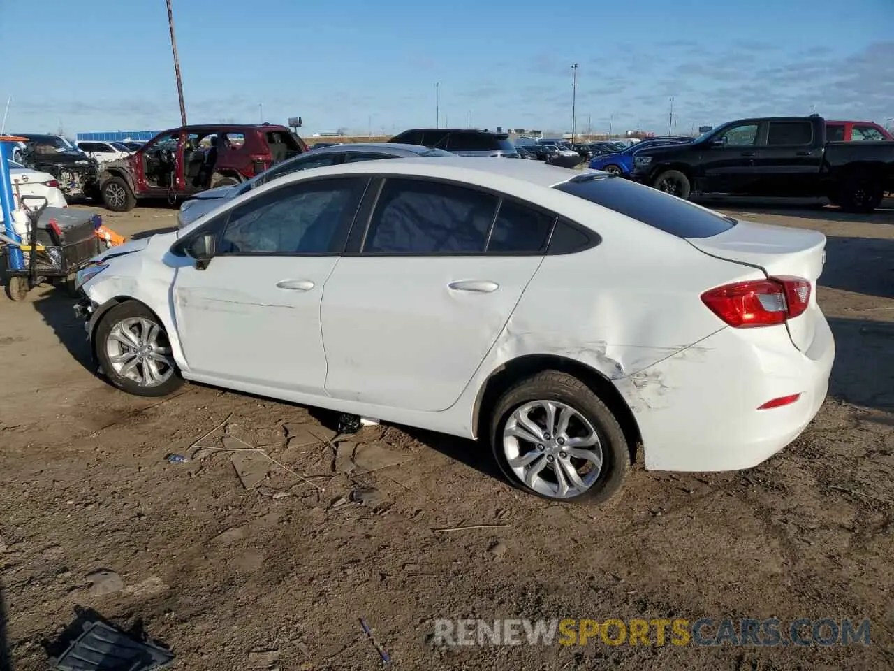 2 Photograph of a damaged car 1G1BC5SM3K7122710 CHEVROLET CRUZE 2019