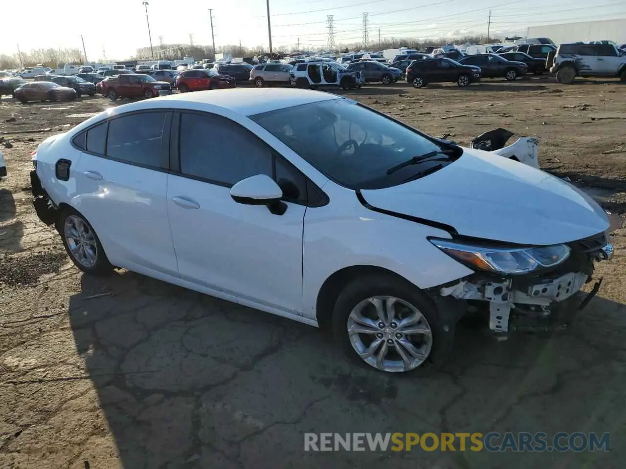 4 Photograph of a damaged car 1G1BC5SM3K7122710 CHEVROLET CRUZE 2019