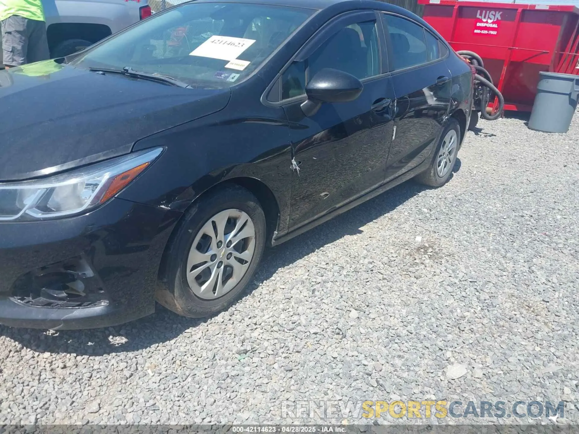 17 Photograph of a damaged car 1G1BC5SM3K7134615 CHEVROLET CRUZE 2019