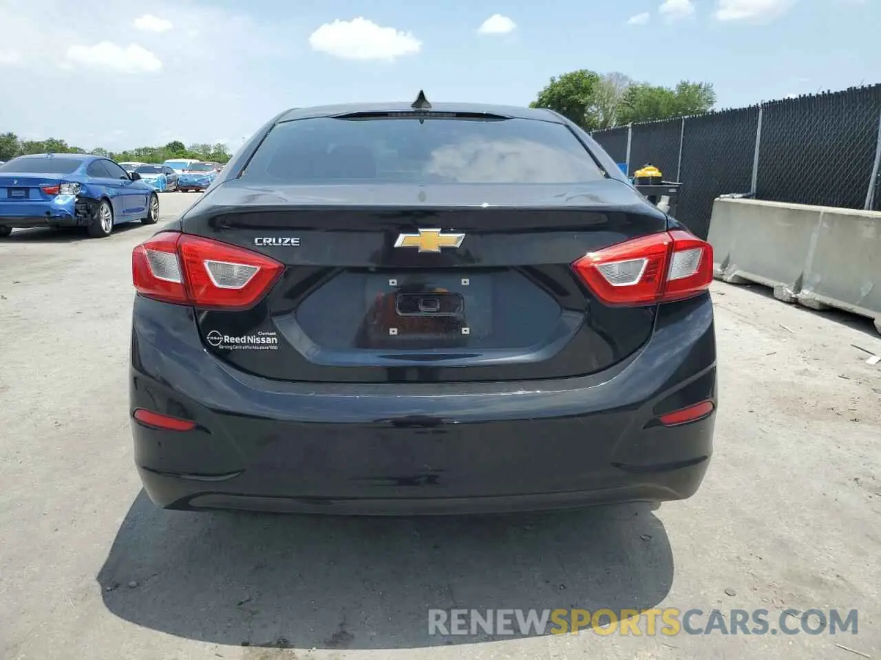 6 Photograph of a damaged car 1G1BC5SM3K7147252 CHEVROLET CRUZE 2019