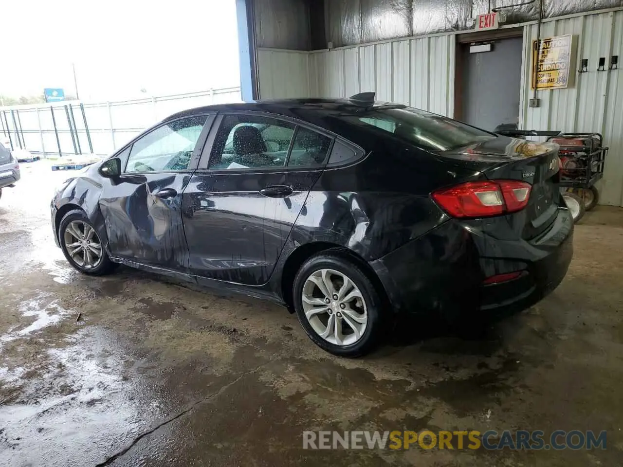 2 Photograph of a damaged car 1G1BC5SM3K7152399 CHEVROLET CRUZE 2019