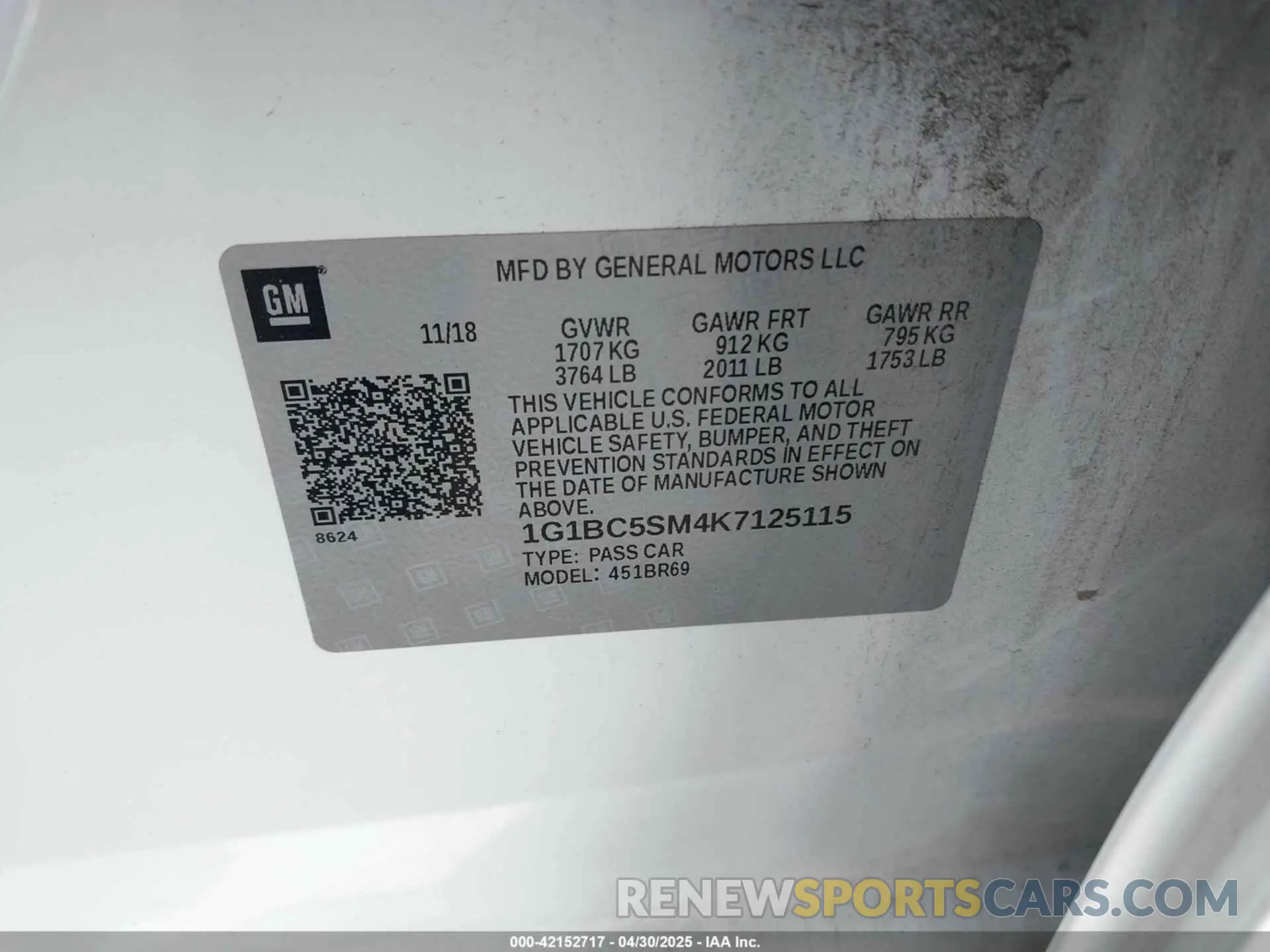 9 Photograph of a damaged car 1G1BC5SM4K7125115 CHEVROLET CRUZE 2019