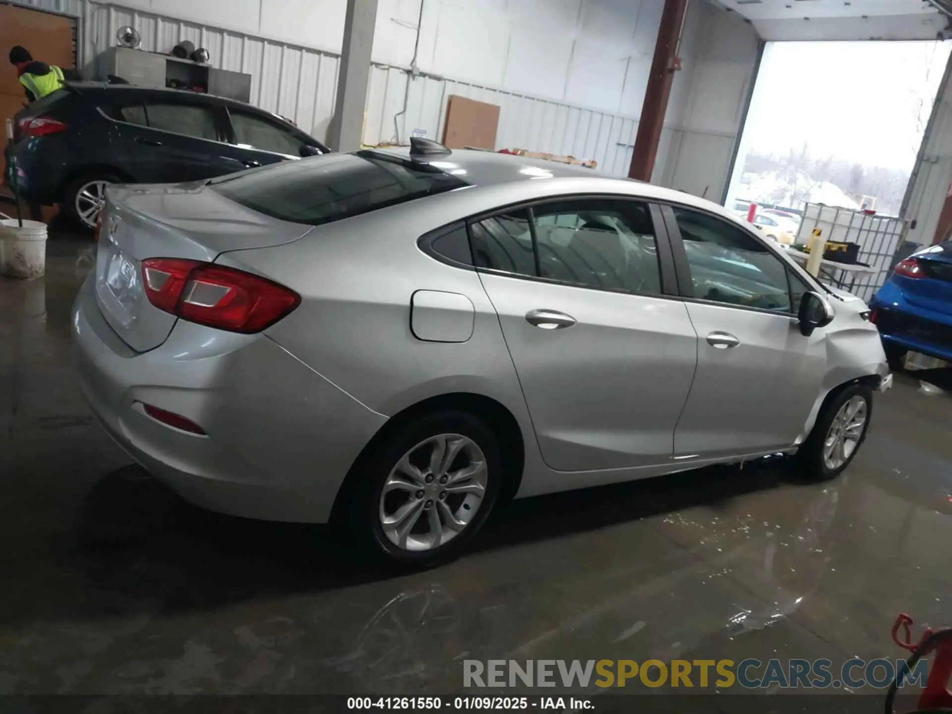 13 Photograph of a damaged car 1G1BC5SM4K7140892 CHEVROLET CRUZE 2019
