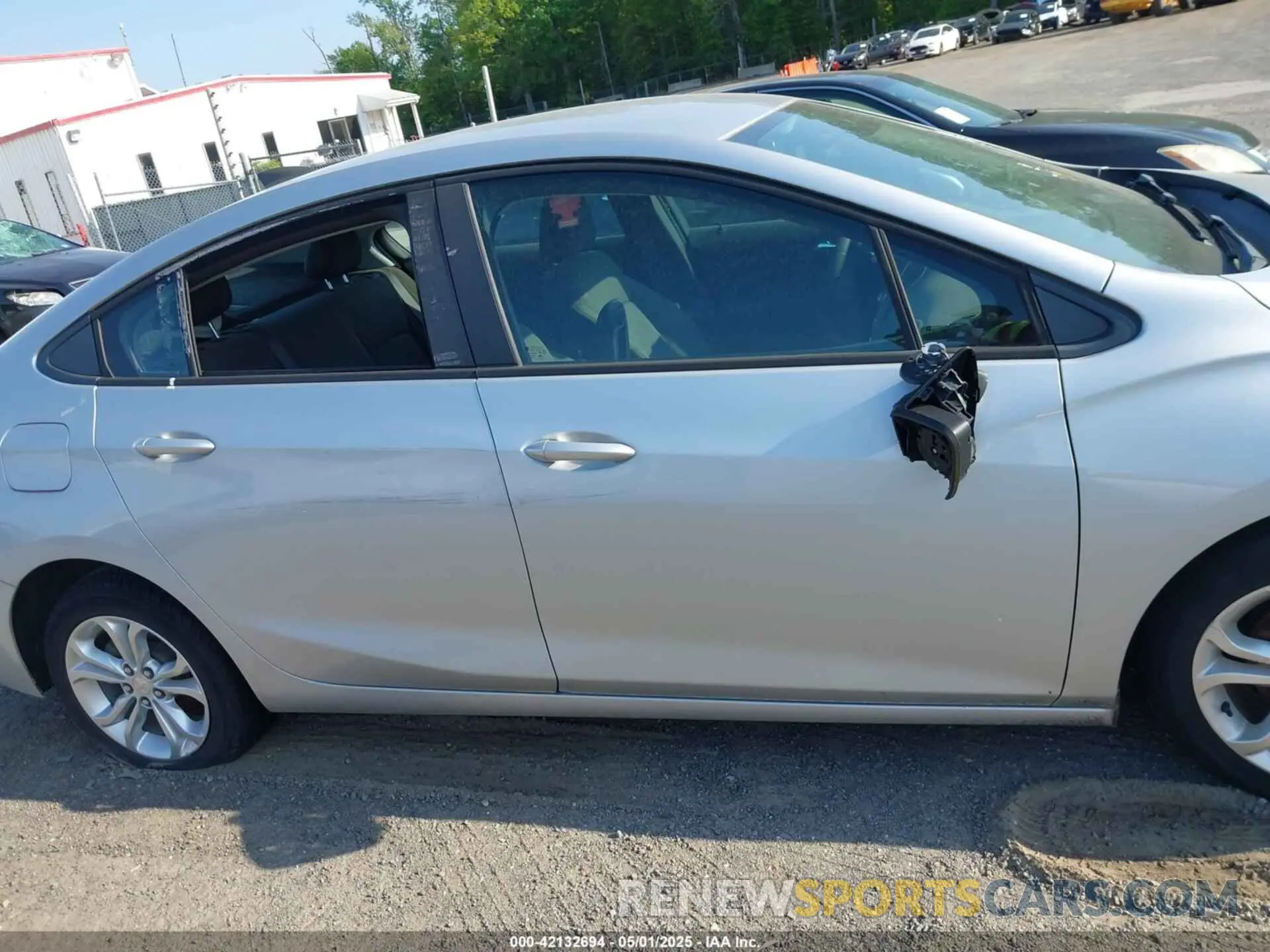 12 Photograph of a damaged car 1G1BC5SM4K7150130 CHEVROLET CRUZE 2019