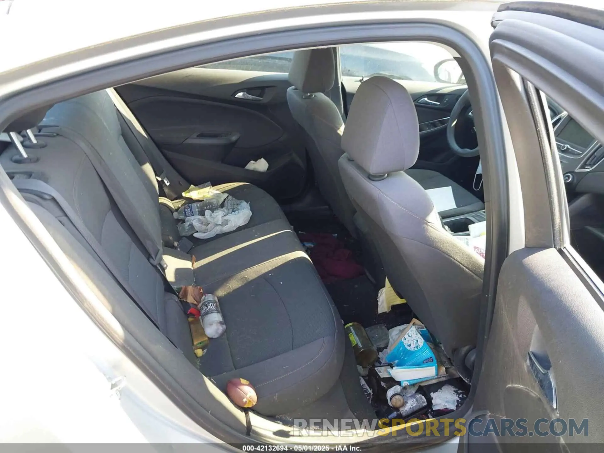 8 Photograph of a damaged car 1G1BC5SM4K7150130 CHEVROLET CRUZE 2019