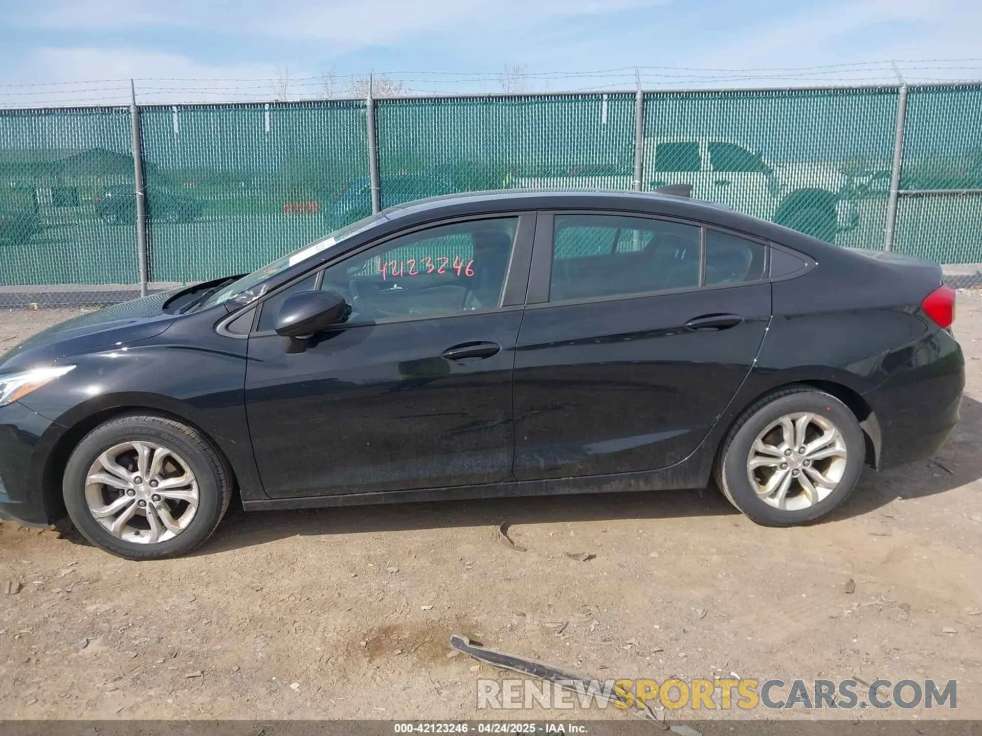 15 Photograph of a damaged car 1G1BC5SM4K7152251 CHEVROLET CRUZE 2019