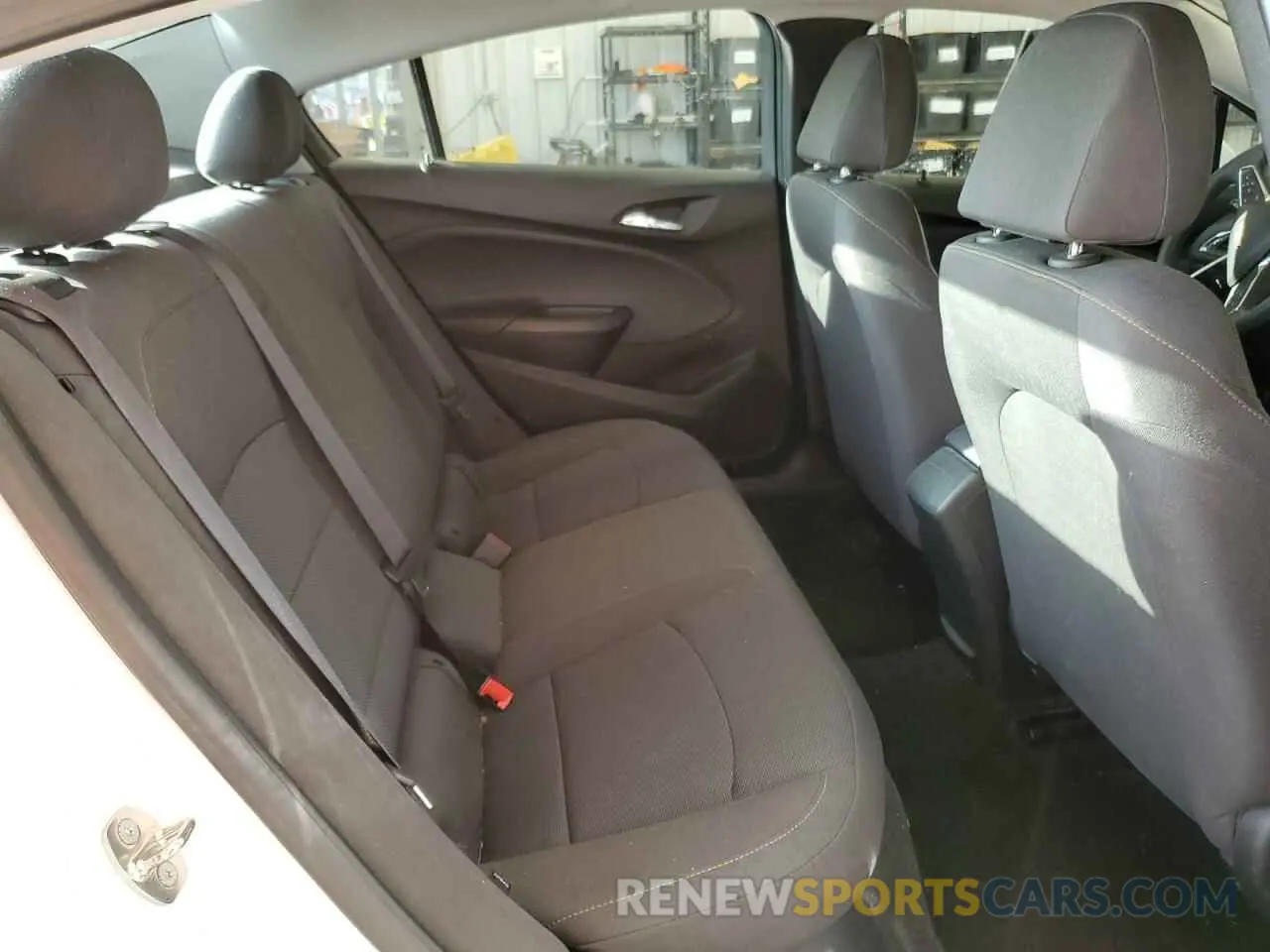10 Photograph of a damaged car 1G1BC5SM4K7153299 CHEVROLET CRUZE 2019
