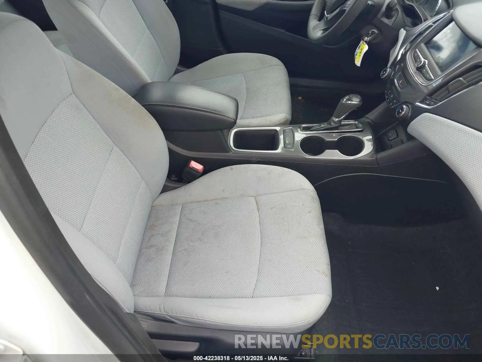 5 Photograph of a damaged car 1G1BC5SM5K7149861 CHEVROLET CRUZE 2019